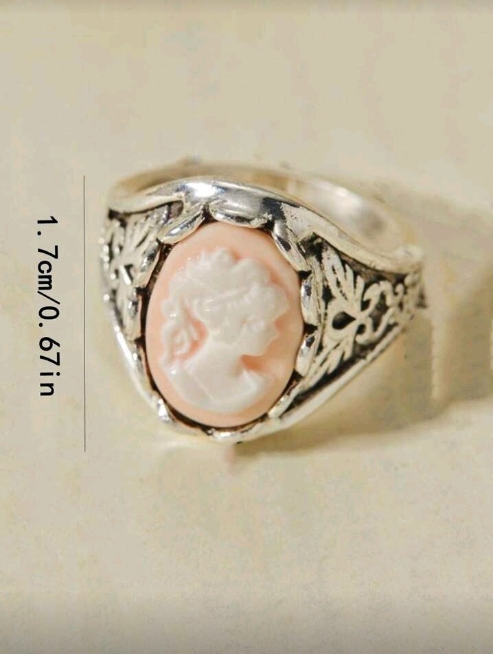 Silver-Plated Zinc Ring Carved Cameo Potrait Shaped Light Pink Background Size 7