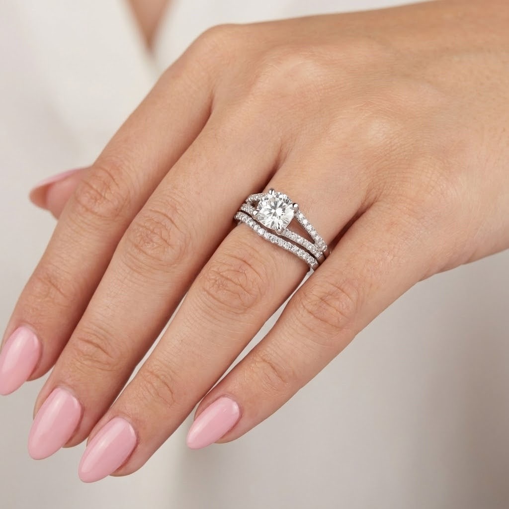 1.5CT Natural Diamond F/SI1 Round Cut Platinum Split-Band Side-Stone Ring Set