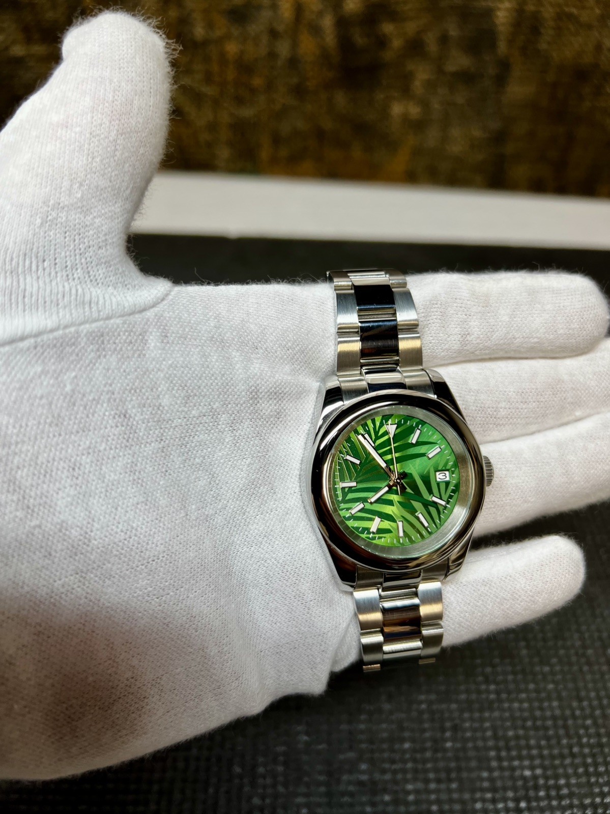 Custom Made 39mm Watch with Green Palm Dial, NH35A TMI Movement