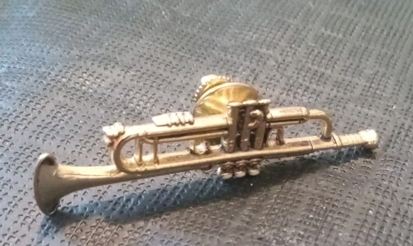 FUTURE PRIMITIVE USA Vintage Gold Tone Trumpet Lapel Pin Brooch