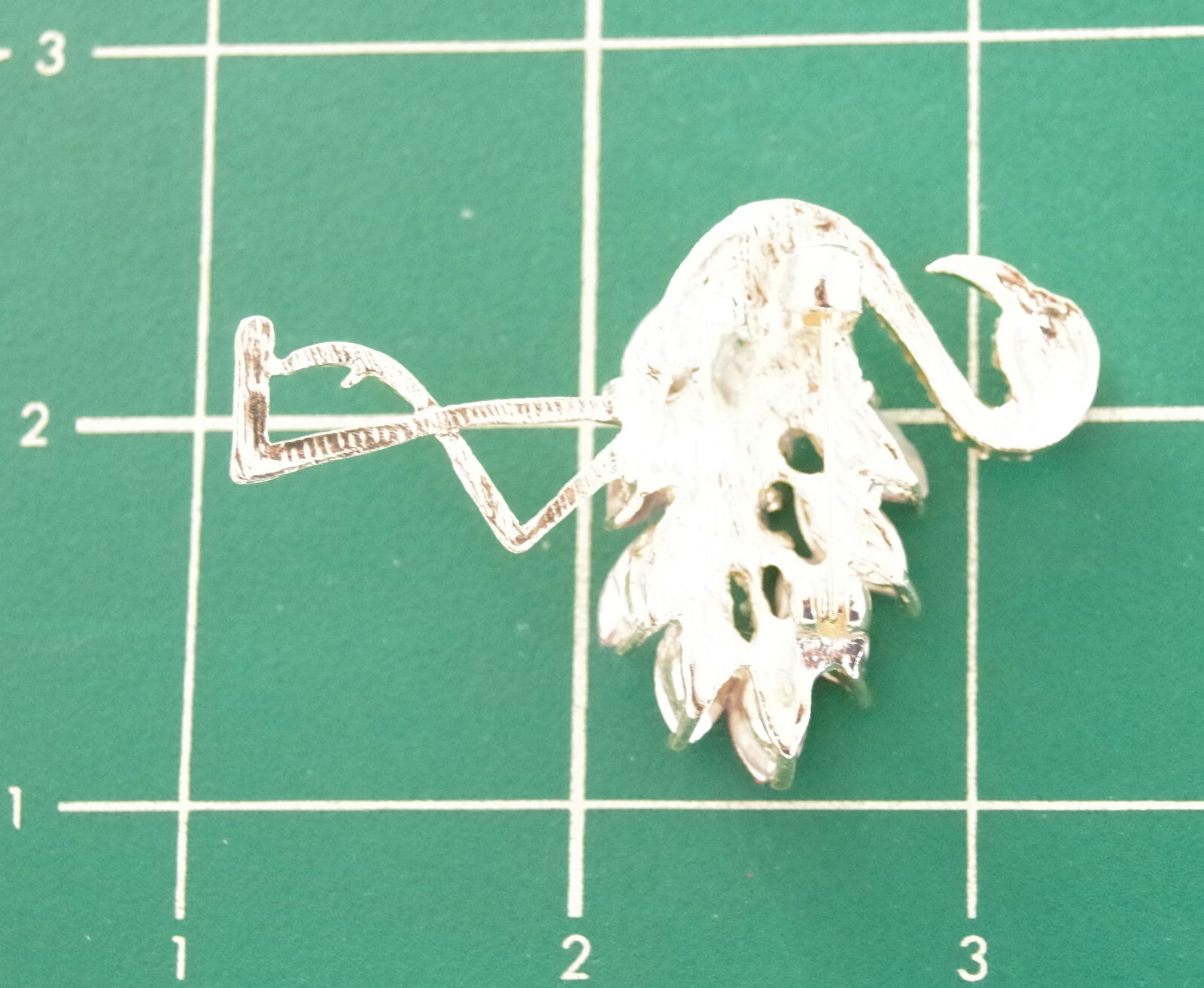 2 1/8″ NEW MARQUISE CRYSTAL RHINESTONE & GOLD TONE PINK FLAMINGO BIRD BROOCH PIN