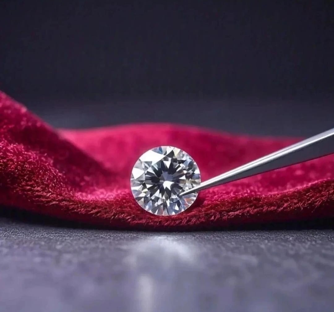 5 CT D Color Round Cut VVS1 Clarity Lab Grown Diamond 11.50MM Gemstone + Gift