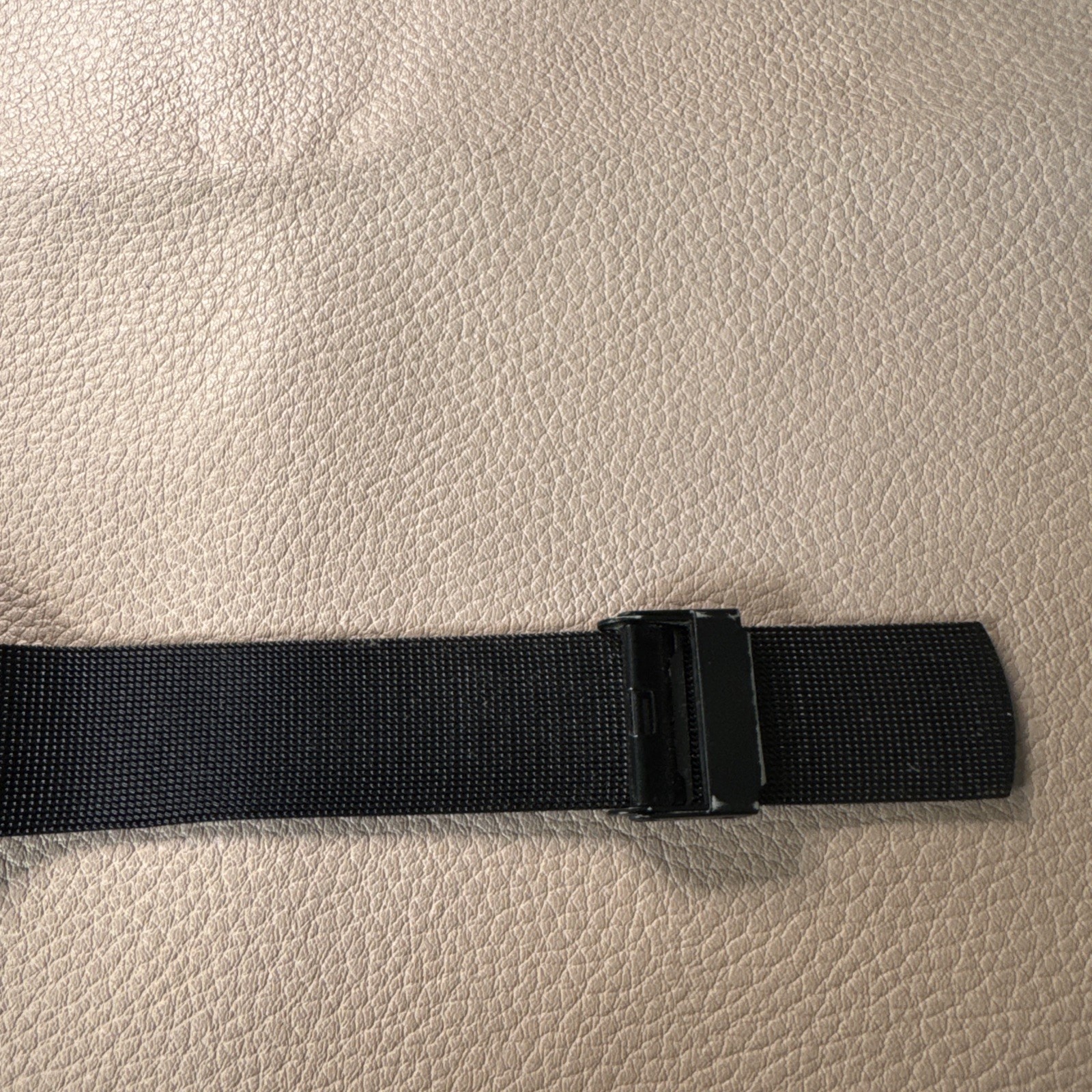WATCH –SKAGEN Mens 37mm Black Dial Date Titanium 233XLTMB Mesh
