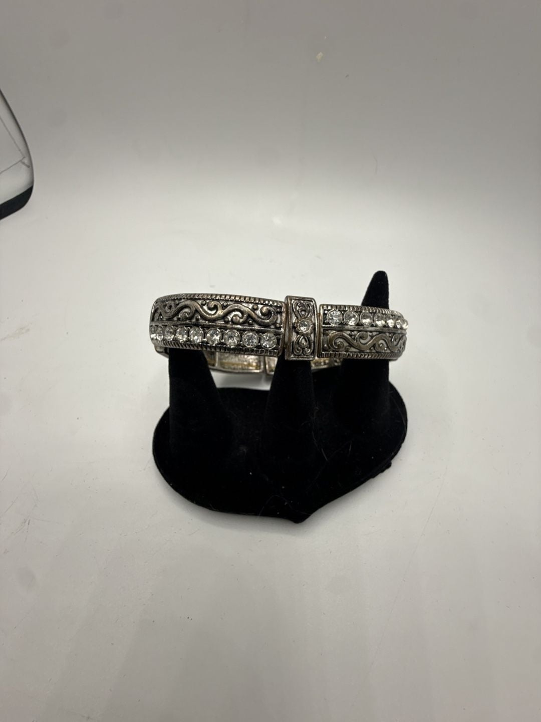 Vintage Silver Tone Filigree Hinged Bangle Bracelet with Clear Rhinestones
