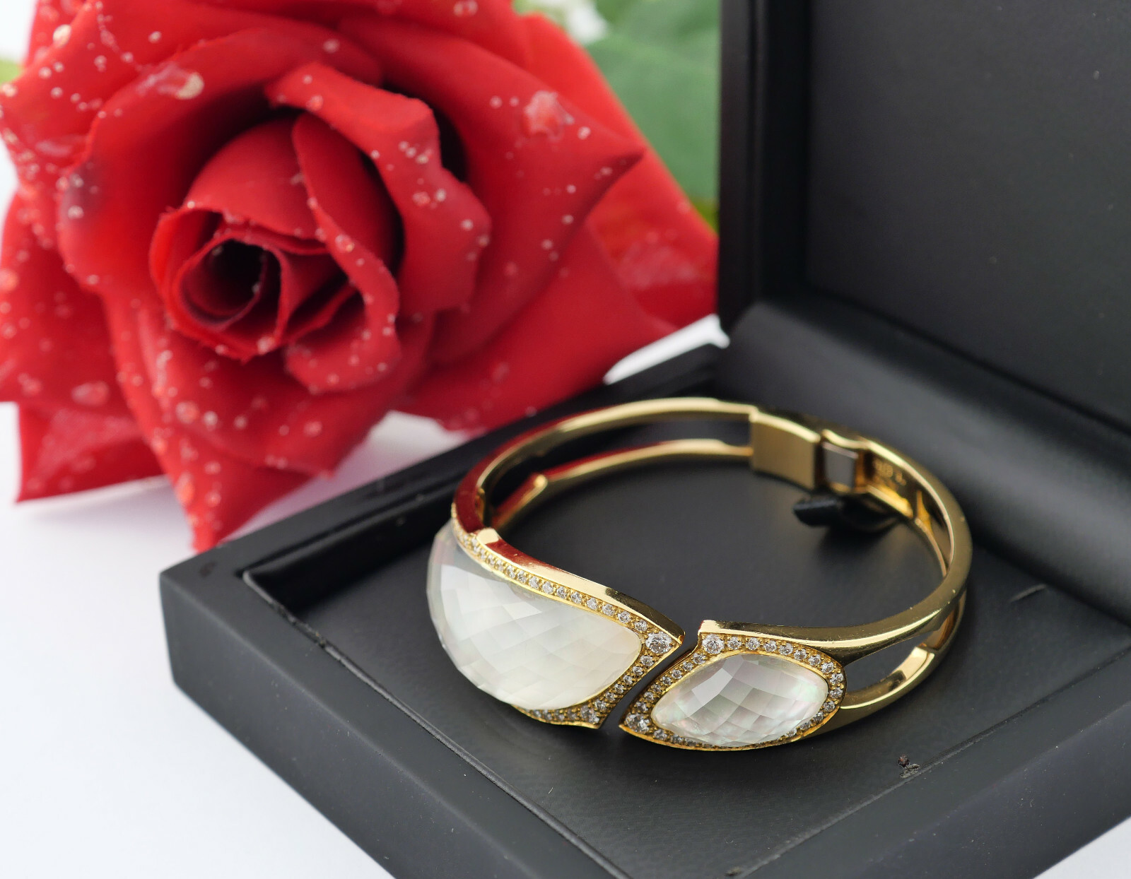 Bracelet Stephen Webster 750 gold crystal mother of pearl brilliant diamonds eye-catching