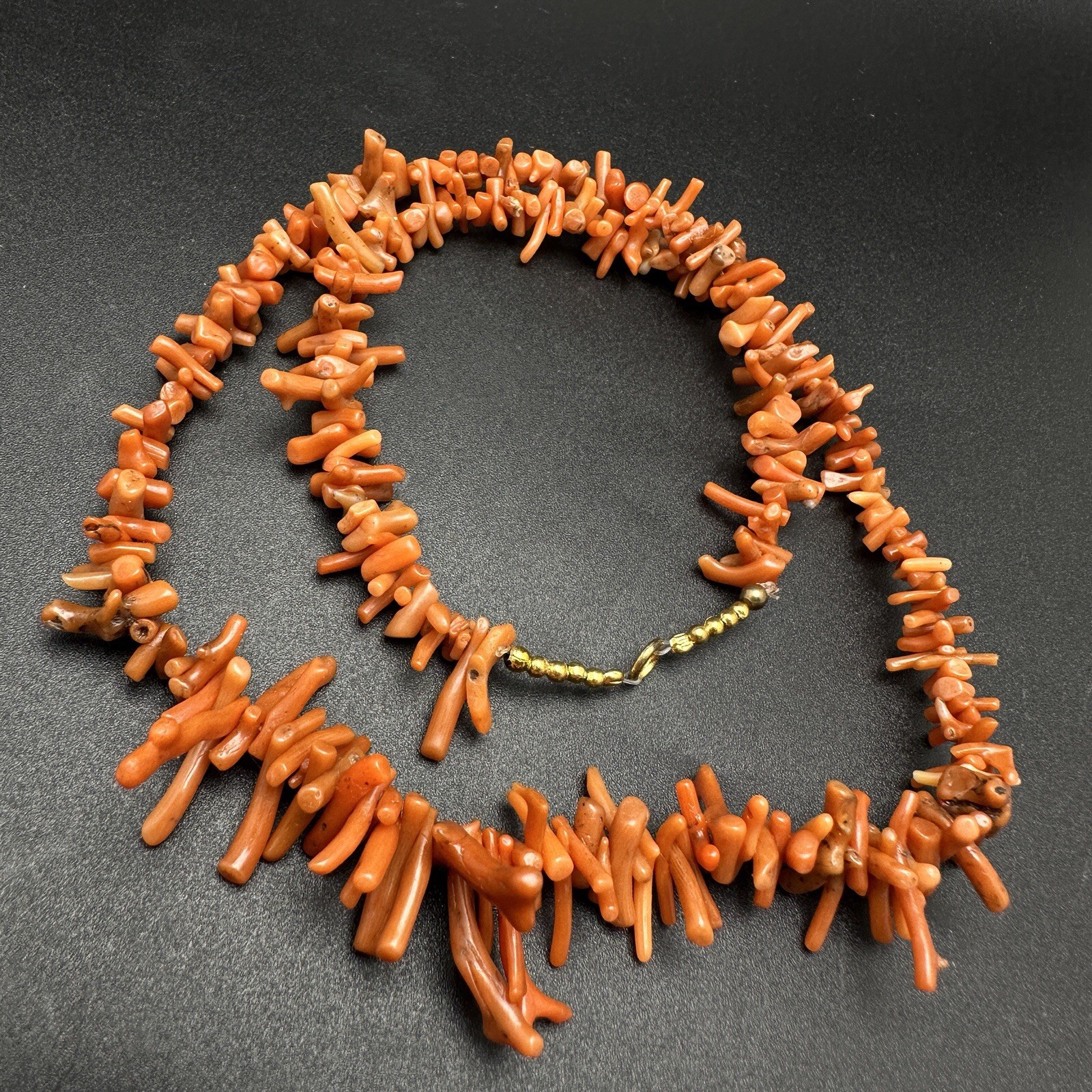 Wonderful ￼29,2 gram Antique natural coral necklace Rare