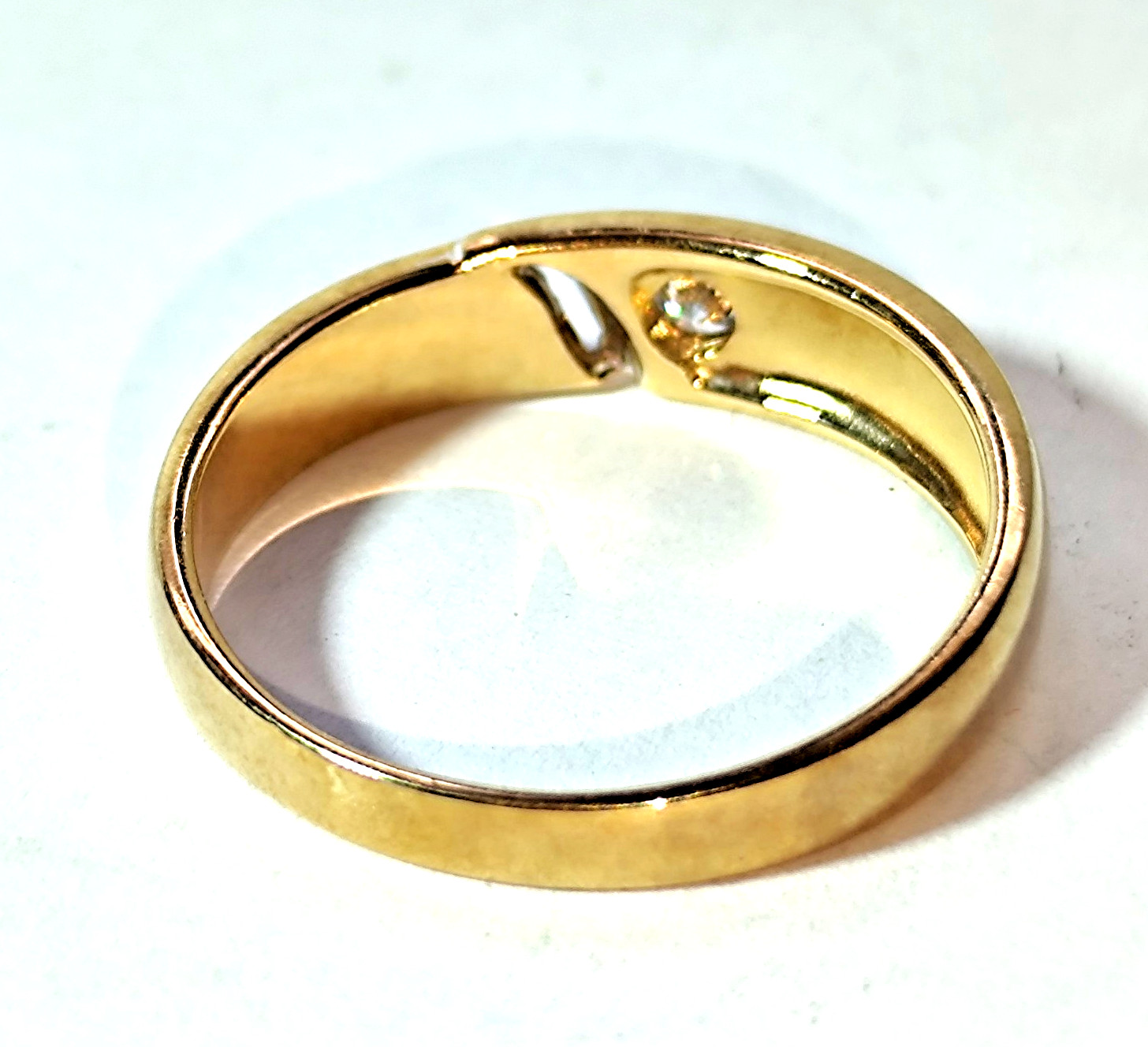 Gold ring 8k =333 gold with sparkling brilliant cut zircon 0.01 ct size 61-62