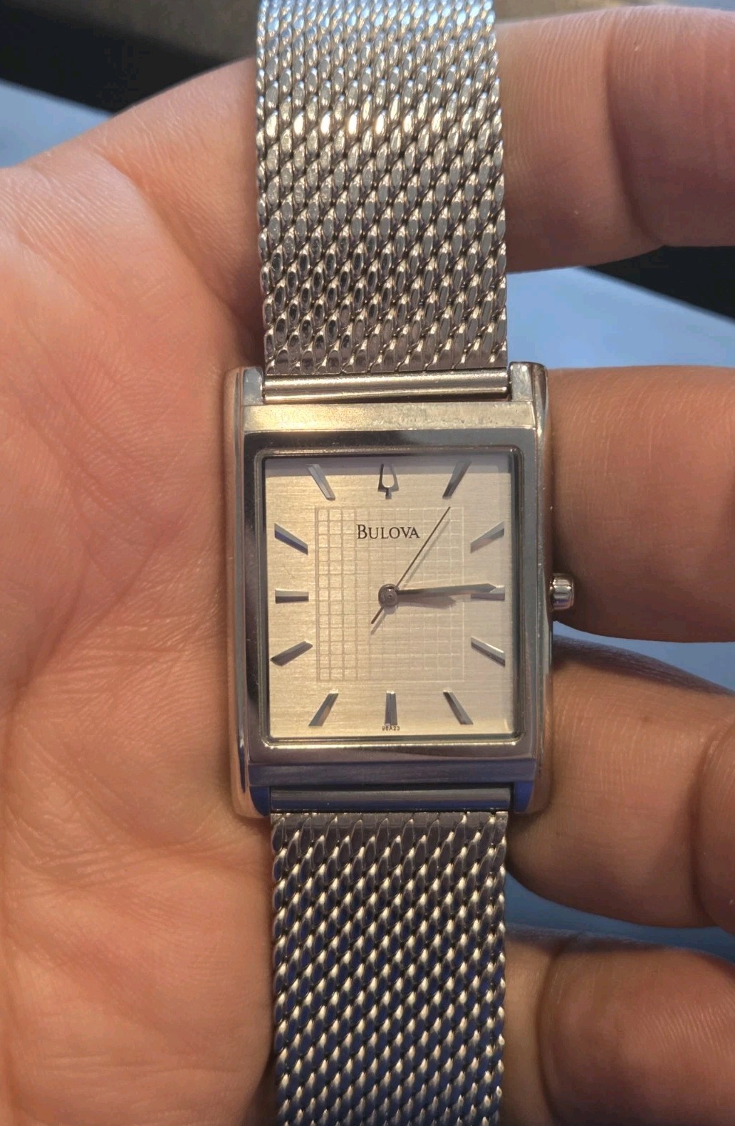 Bulova Men’s Dial Thin Tank Watch Accutron C8337706 Other Mesh Band EUC C202