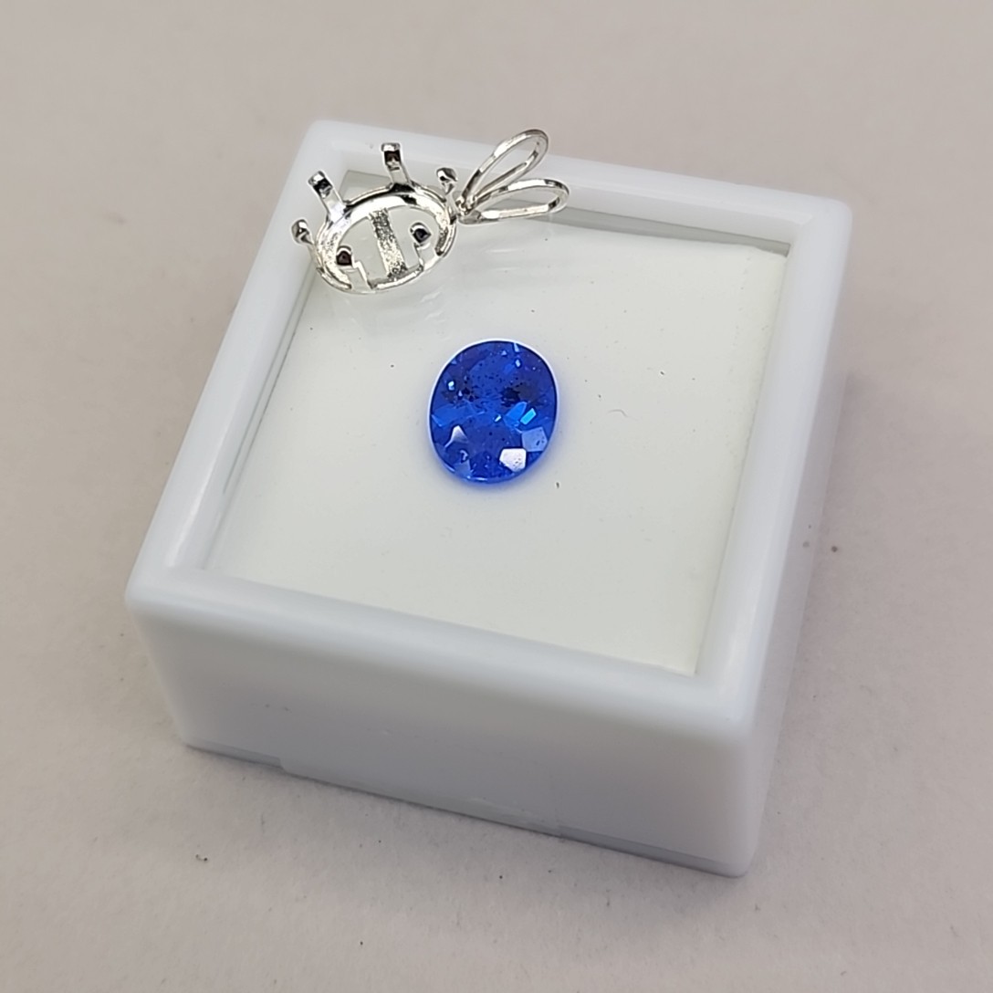 Lab Created Spinel Loose Stone 10mm x 8mm Sterling Silver Oval Pendant Setting