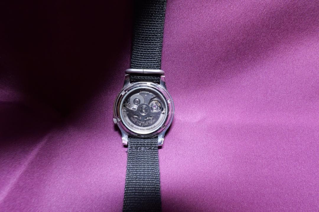 Seiko SNK809 Watch Tested & Works 7429