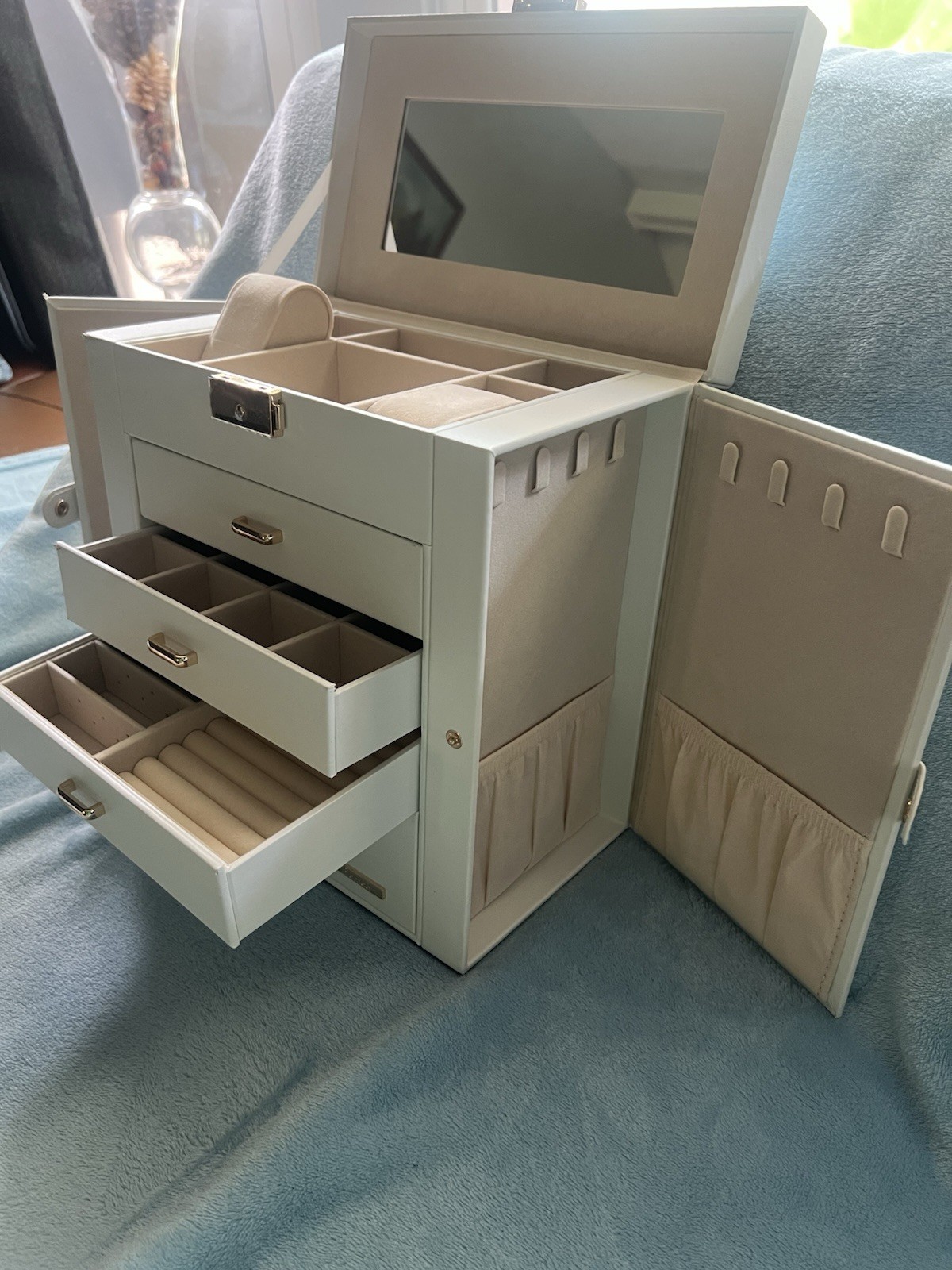 Large Travel Jewlery Box