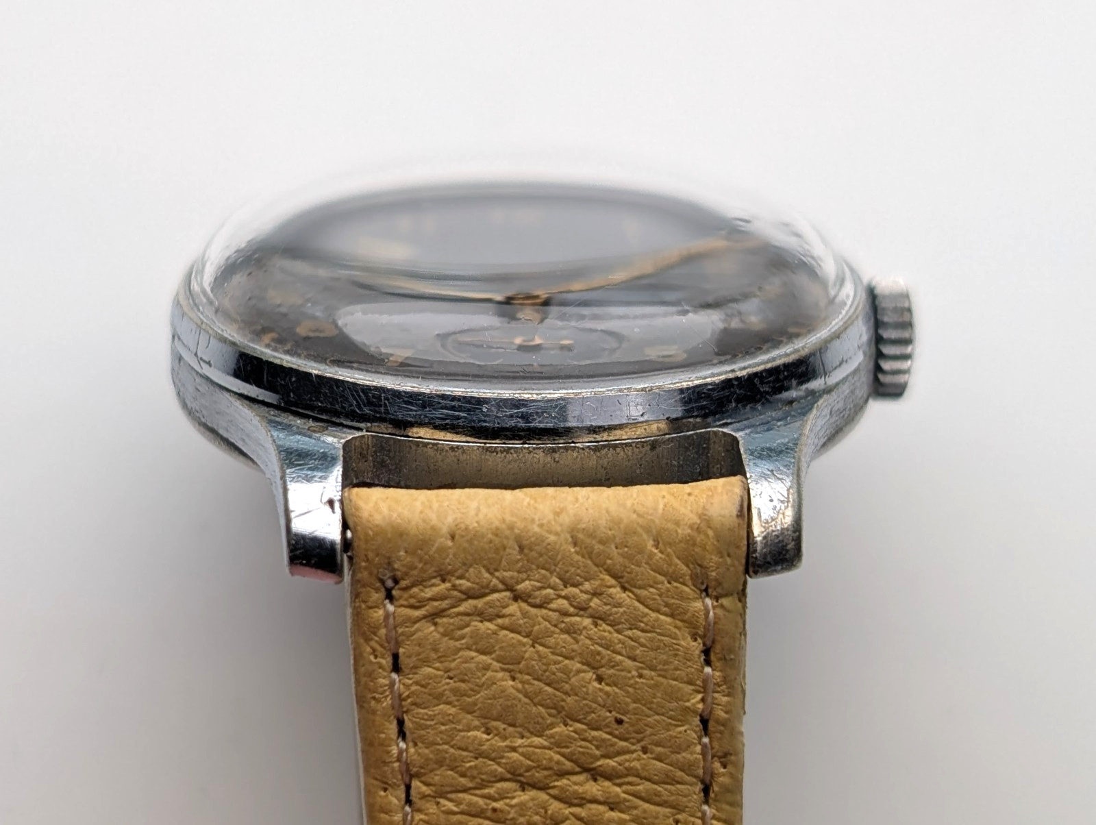 Vintage Pobeda (Победа) Gilt Dial Watch, 15 Jewel PChZ (ПЧЗ) 2602 Movement, 1958
