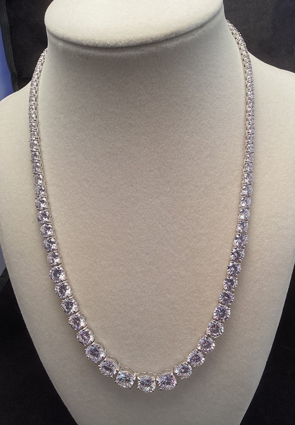 Fuzion Creations 925 Sterling White Quartz Tennis 3-8mm Graduated Necklace 18”