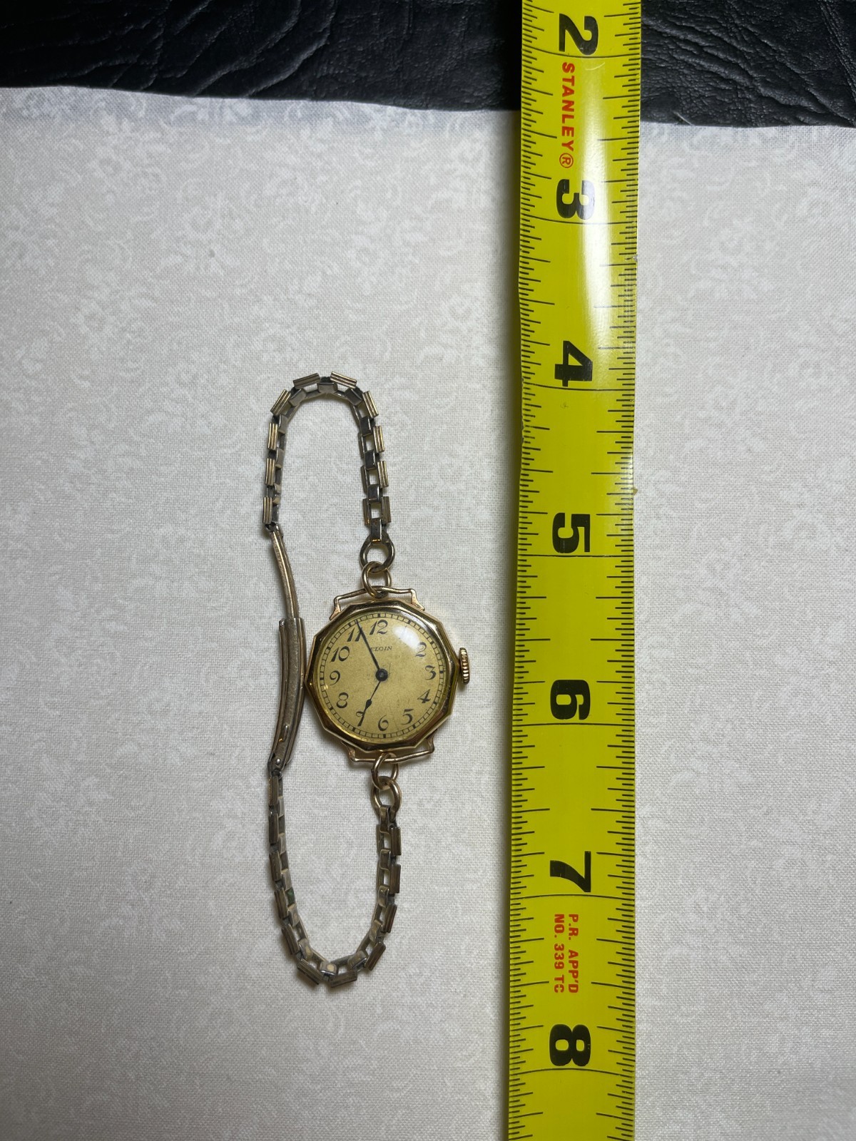 Antique Lady Elgin 15J 14K Solid Gold Wristwatch Non Running Parts Repair