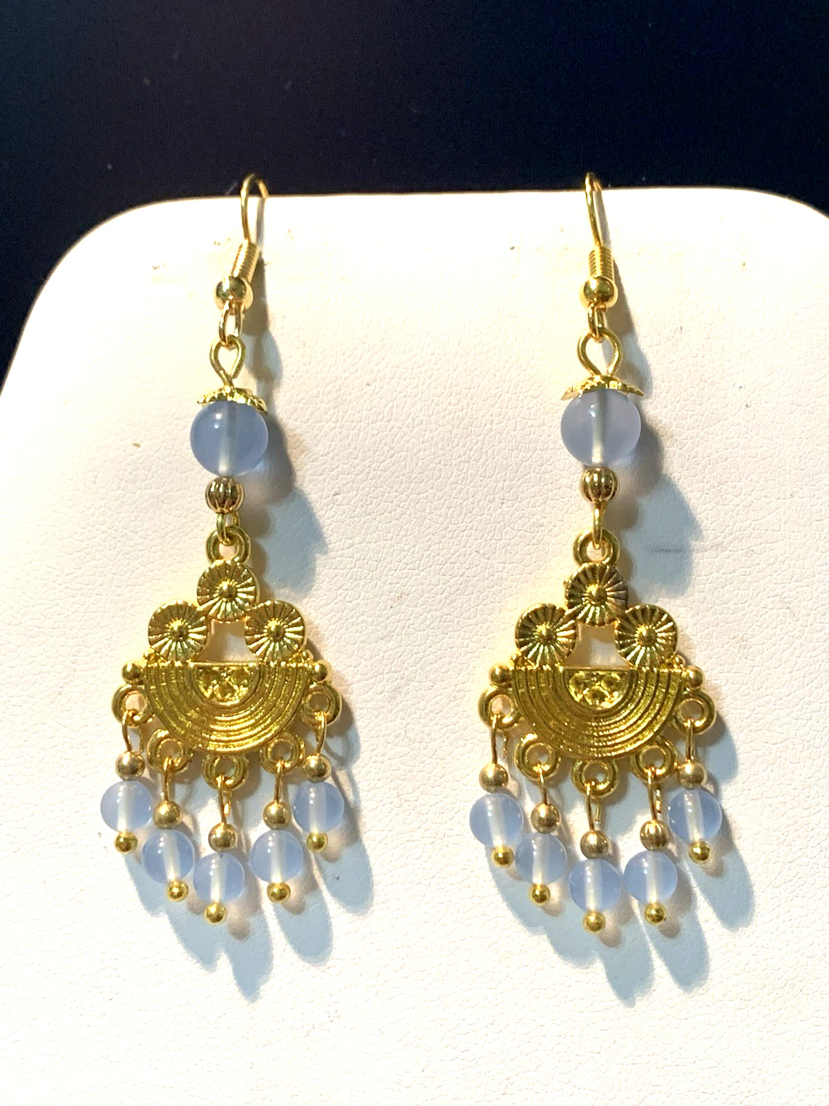 *NEW ITEM*HANDCRAFTED NATURAL BLUE CHALCEDONY ART-DECO CHANDELIER EARRINGS.g