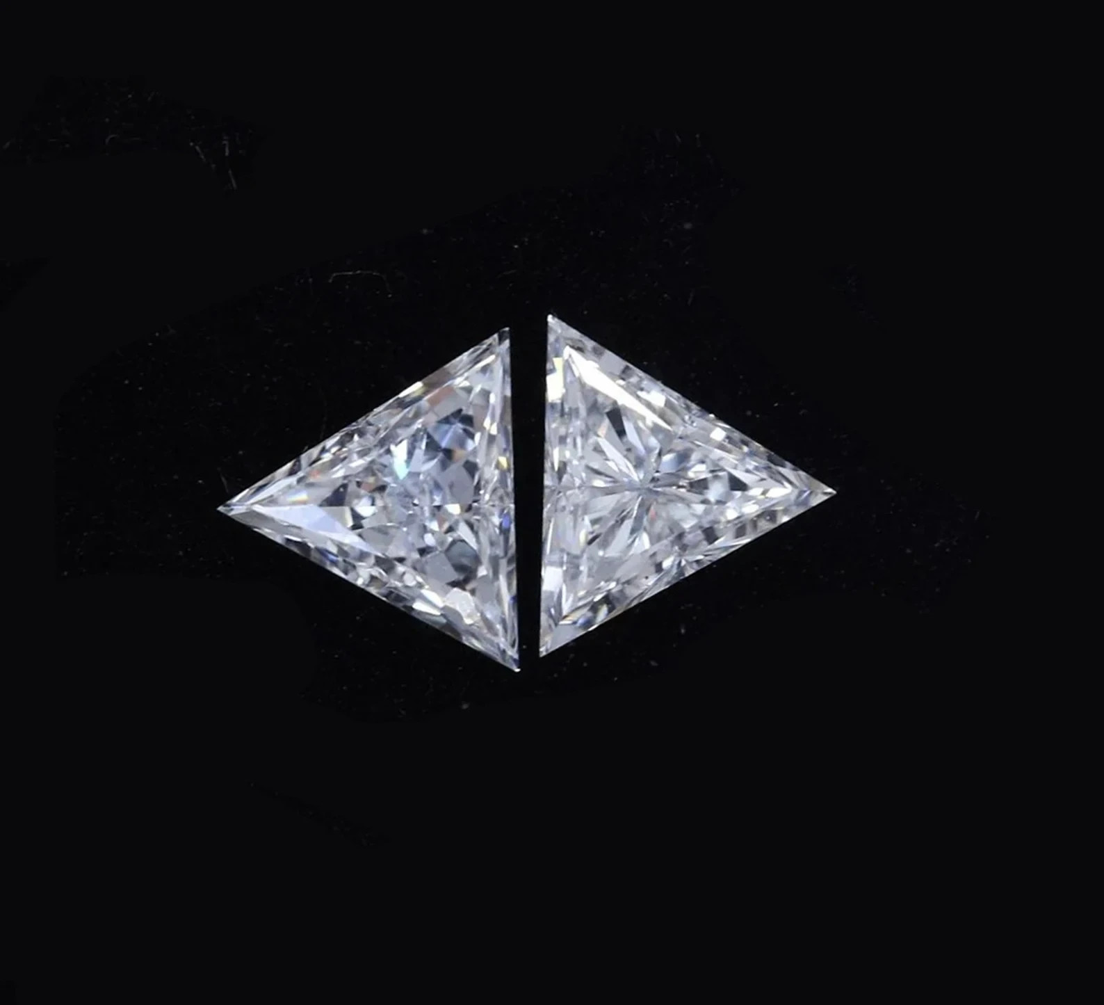 1.30 CT Natural White Diamond Triangle Cut VVS1 D Grade IDGL Certified F2