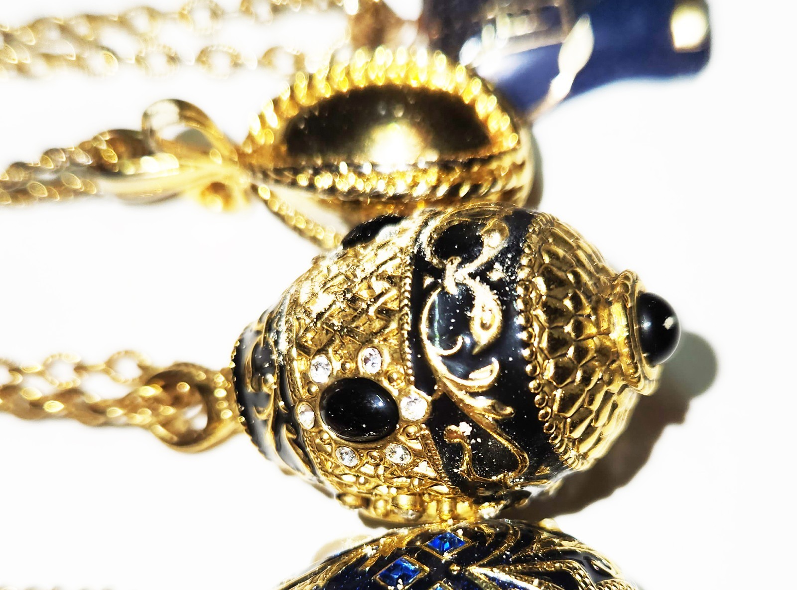 Joan Rivers Jewelry Collection, HUGE Amount, Versatile, GOLD-Toned, over 200 pcs
