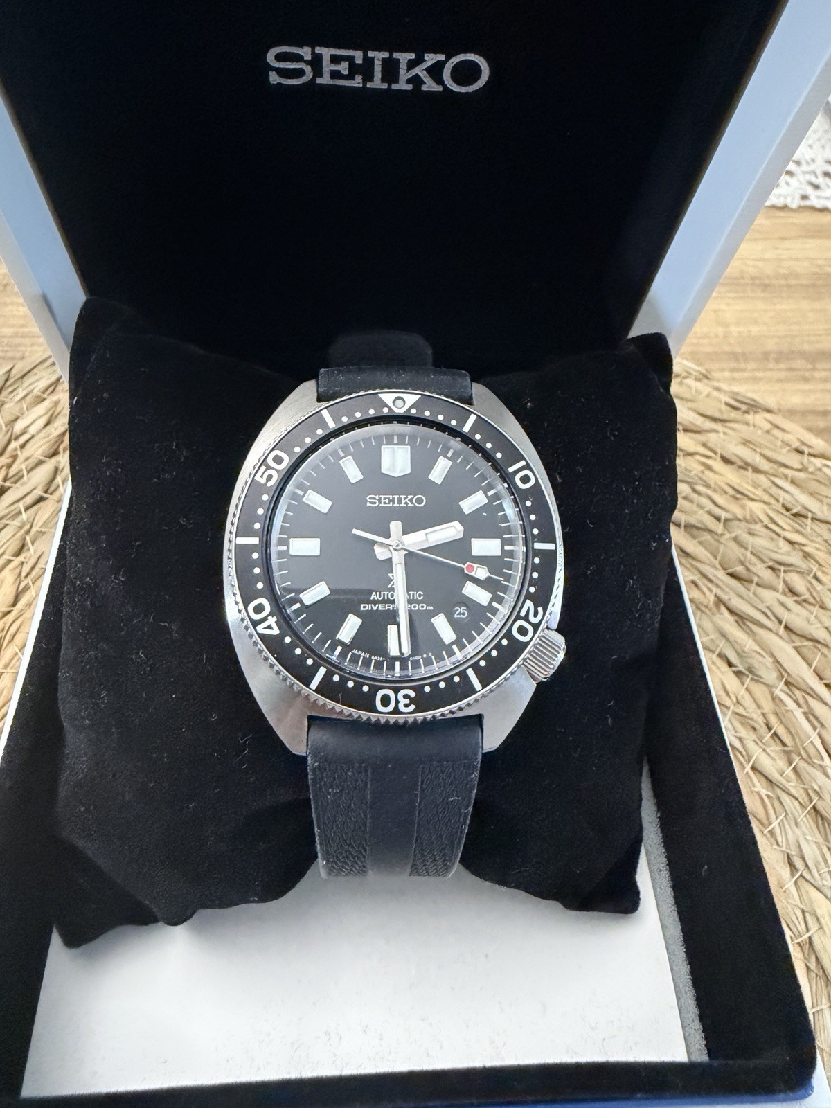 Seiko Prospex Men’s Black Watch – SPB317J1