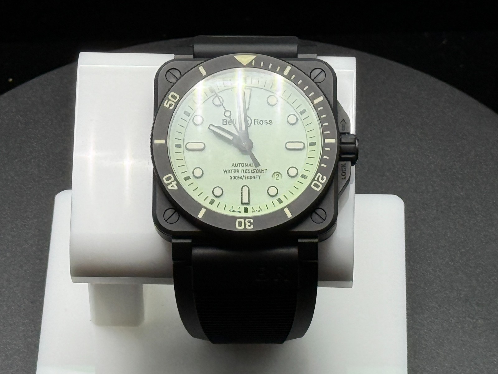 Bell & Ross BR03-92 Diver Fulham Limited 1 of 999 BR0392-D-C5-CE/SRB Watch Lume