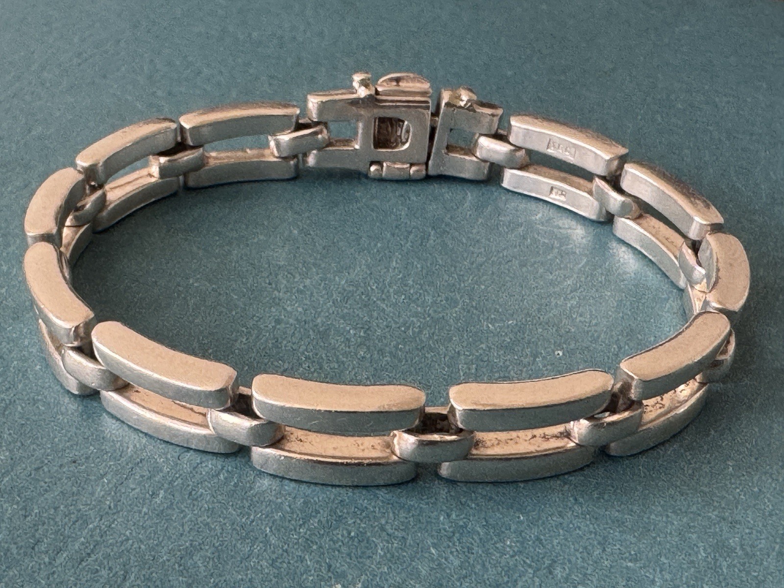Vintage IEC Italy .925 Sterling Silver Heavy Link Bracelet Size 7.25” 35.4 gr.