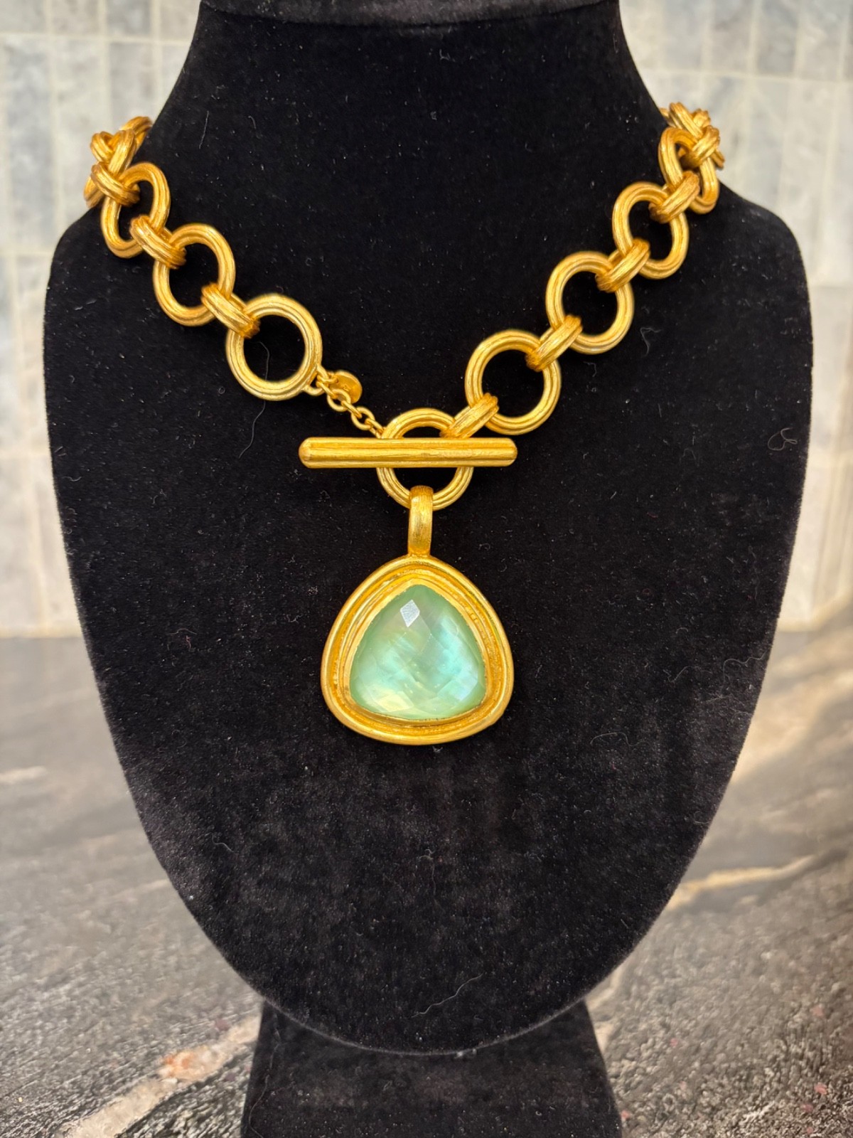 Julie Vos Iridescent Aquamarine Blue Statement Necklace NWOT