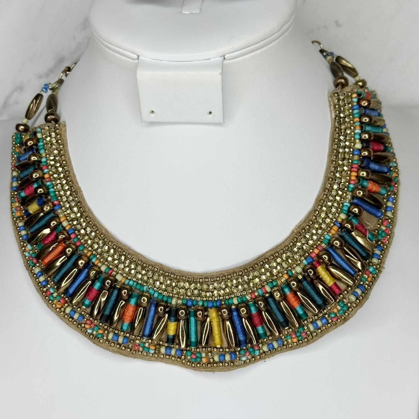 Chico’s Multicolor Beaded Bib Necklace Gold Tone Fabric 16-19.5″