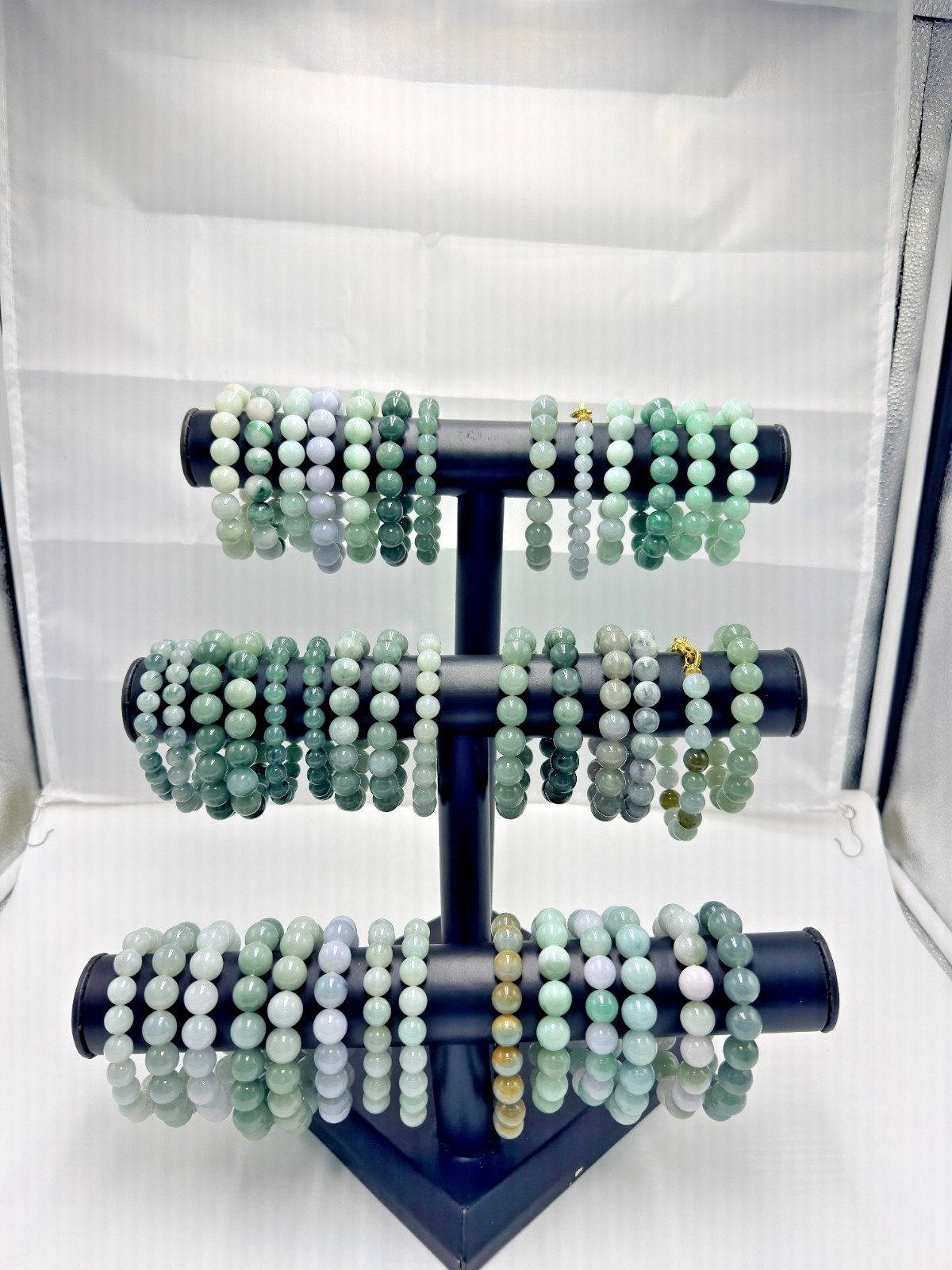 Certified Natural Grade A Jadeite Jade Beaded Bracelet ICY Green 9.7 mm #000486