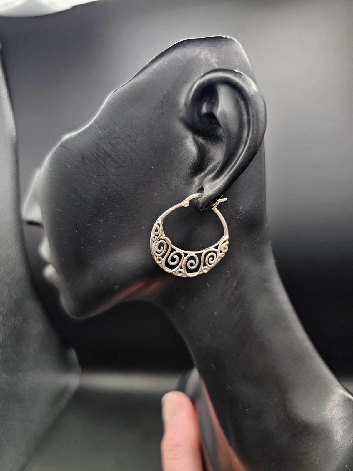 Sterling Silver Filigree Hoop Earrings Scroll Openwork Latch Back Boho 3.7g