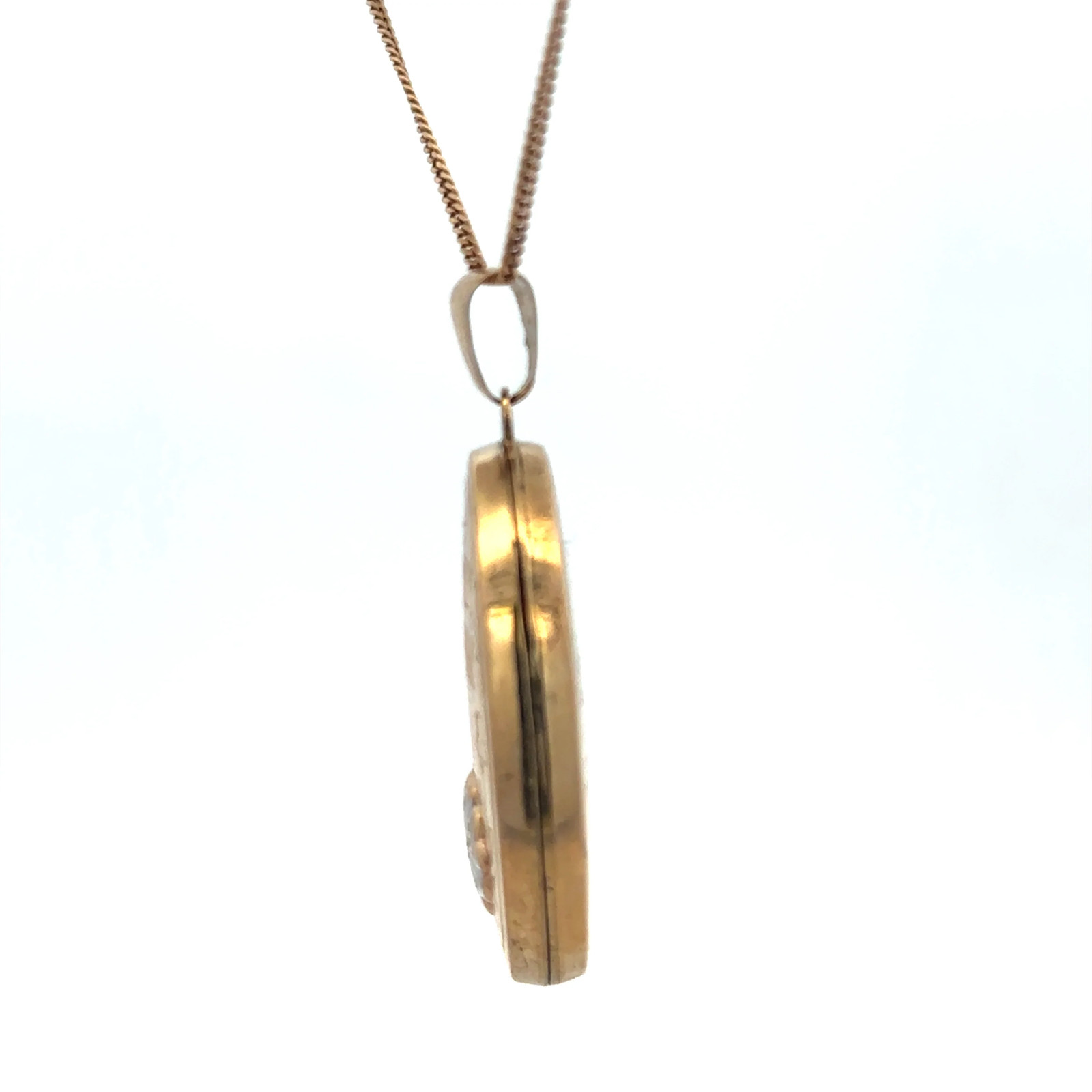 9ct yellow gold locket pendant 5.8g (sh24955l)