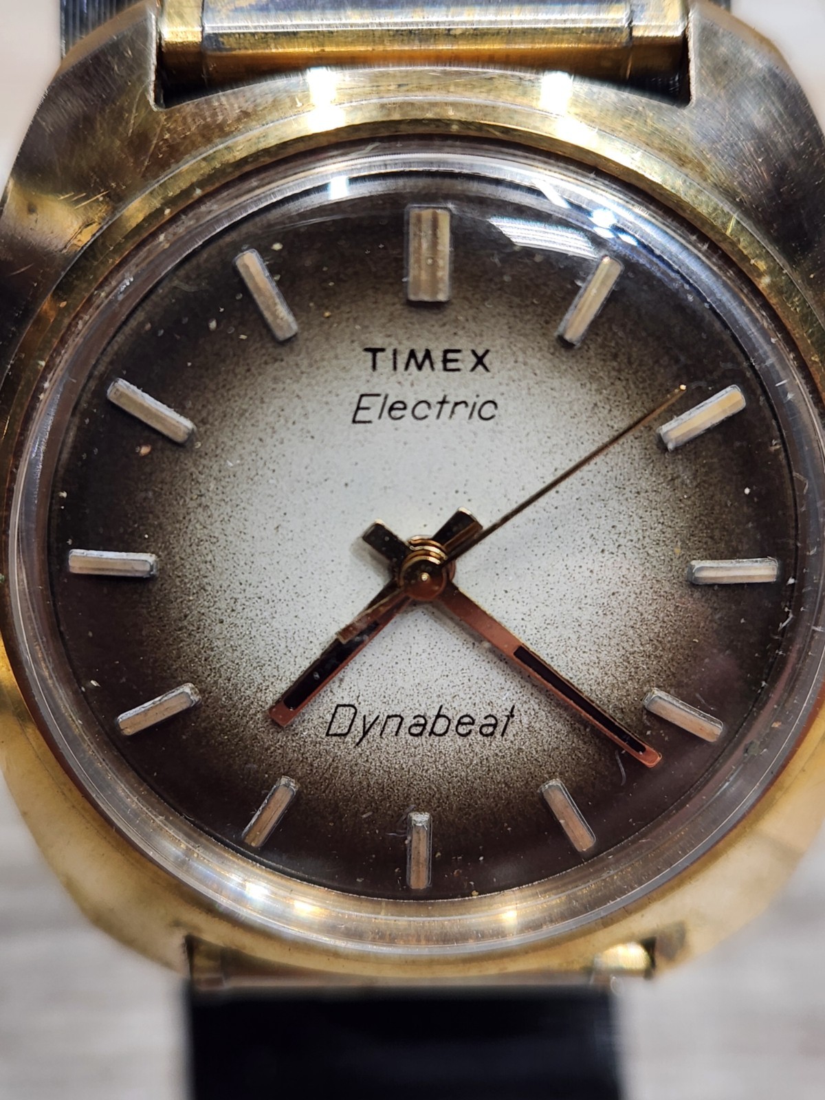 Vintage TIMEX Electric Dynabeat Men’s Watch. Gold Tone Case, 70’s, Working