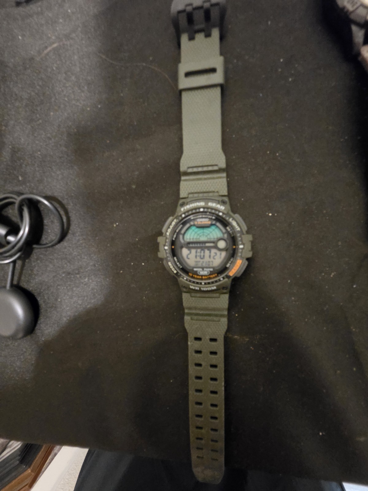 Casio PRO TREK Digital Quartz Watch Green Resin Strap Alarm 47mm 100m