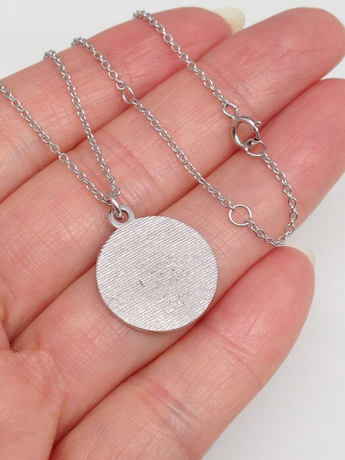 925 Sterling Silver Round Zodiac Capricorn Pendant Necklace Women 15mm 16-18″