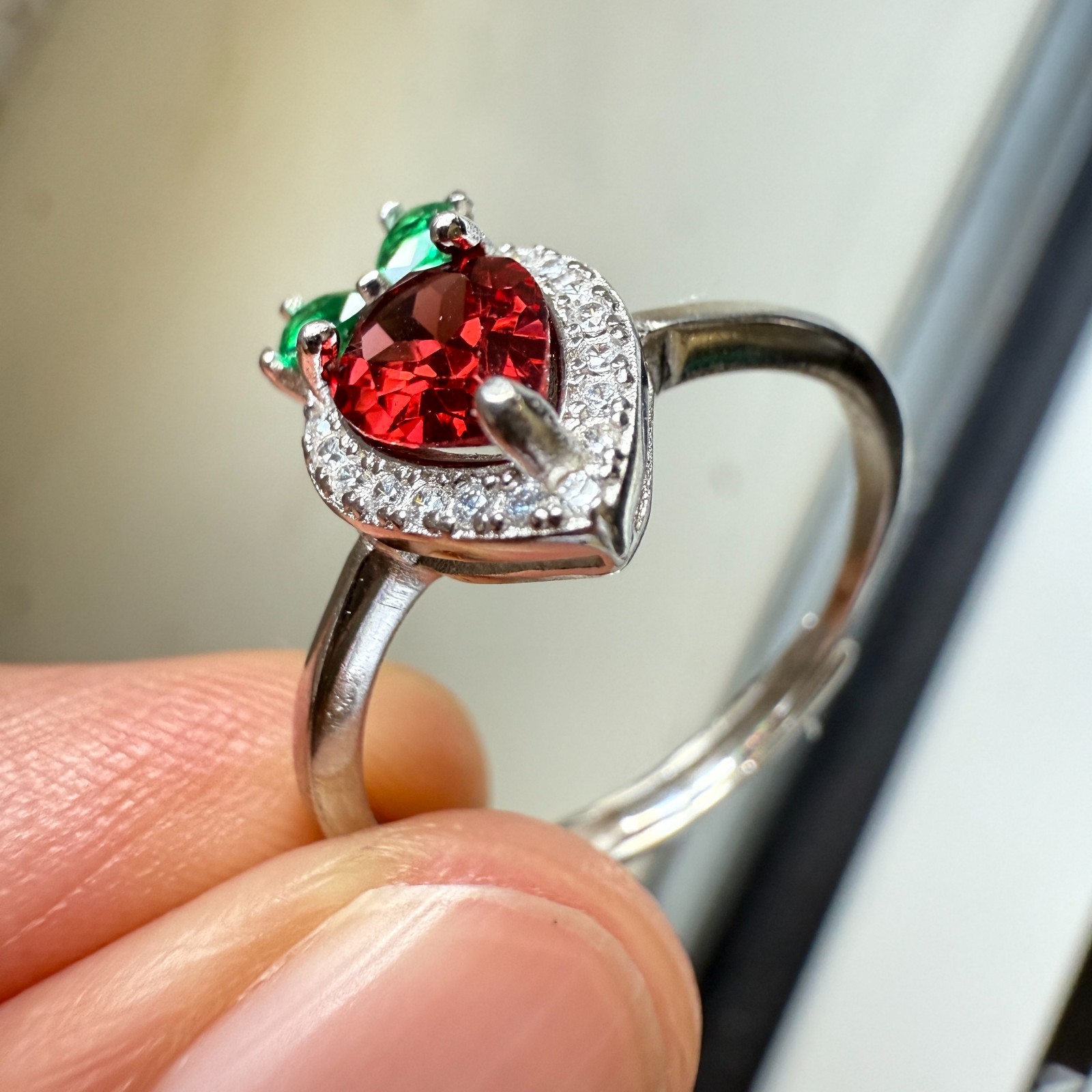 925 Sterling Silver Ring 7x5mm Natural Rhodolite Garnet Zircon Carrot Diopside
