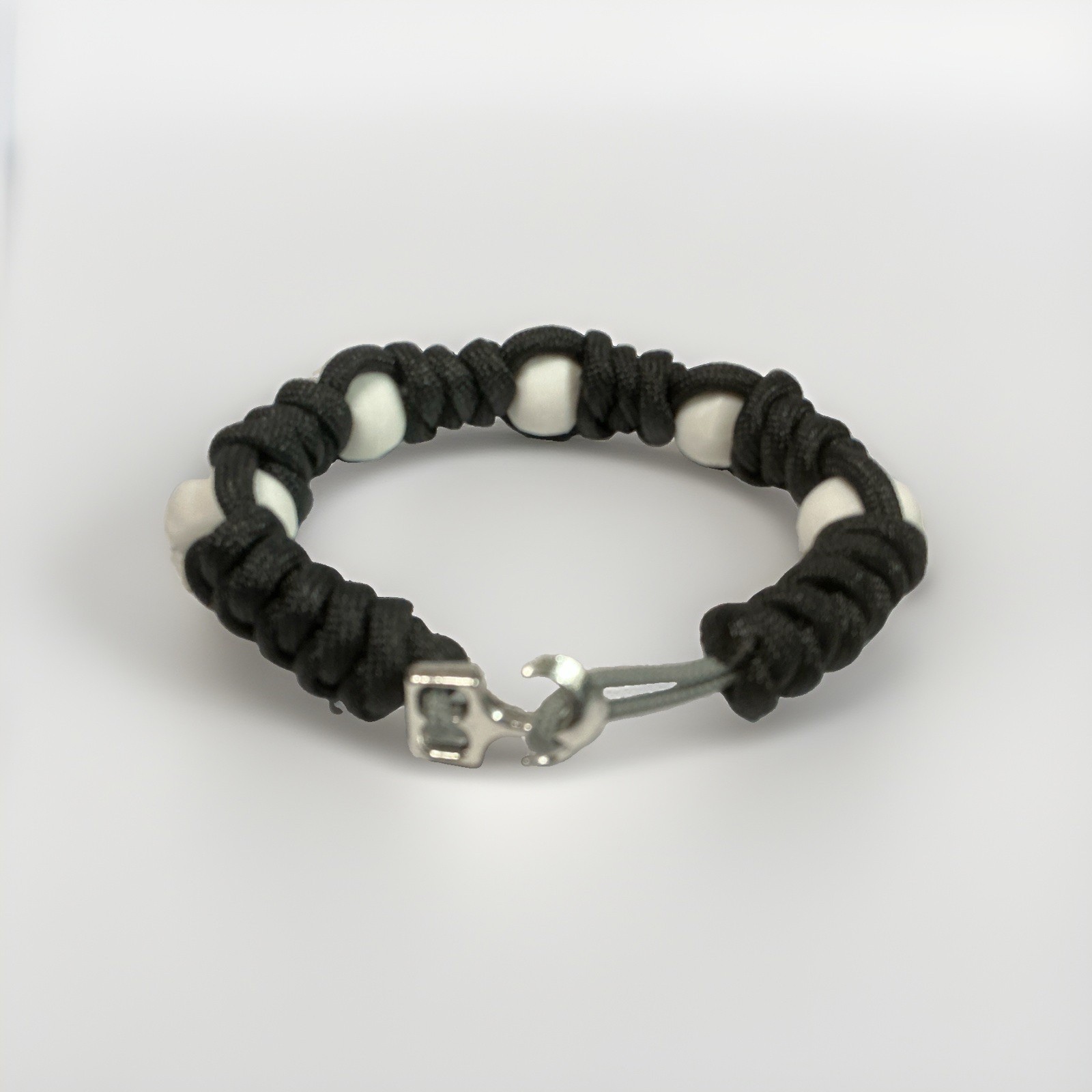 Skull Bracelet Paracord Goth Handmade 9 in. Black /white Skulls Anchor Clasp