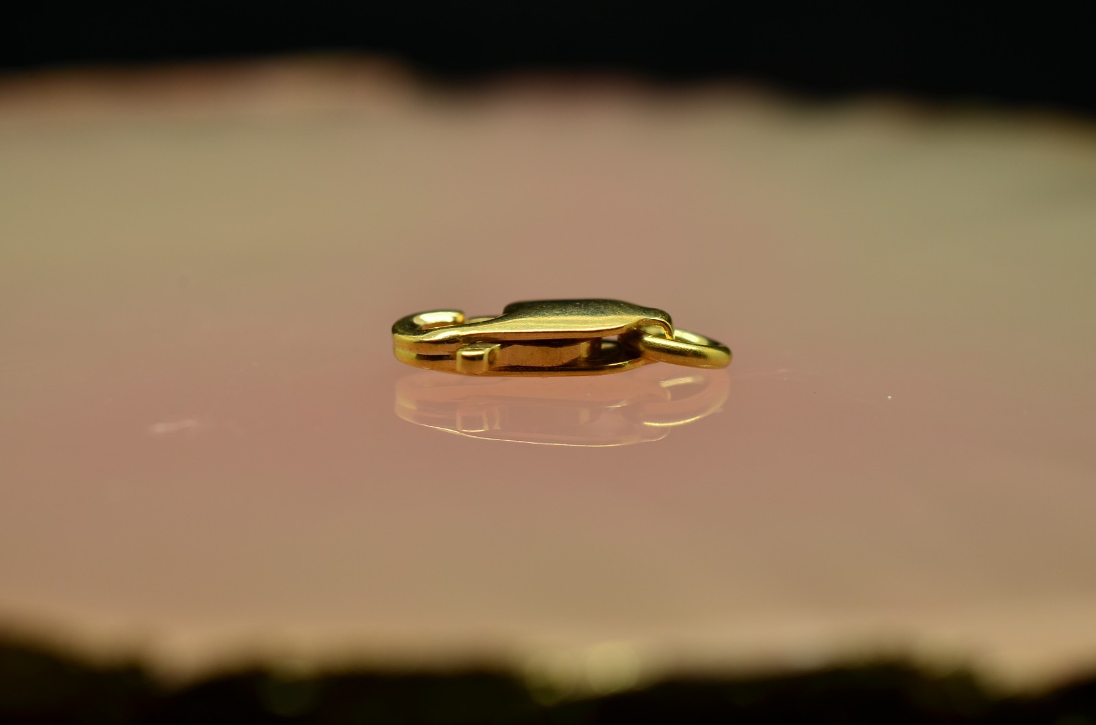 14K Yellow Gold Lobster Claw Clasp 10.0mm x 3.8mm 0.5g
