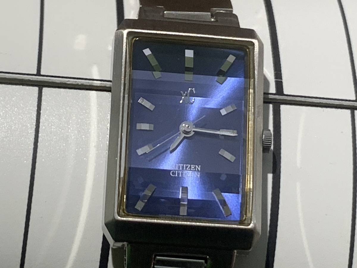 dead Citizen CROSSEE XC cut glass 5930 H07855 ladies quartz wristwatch vintage