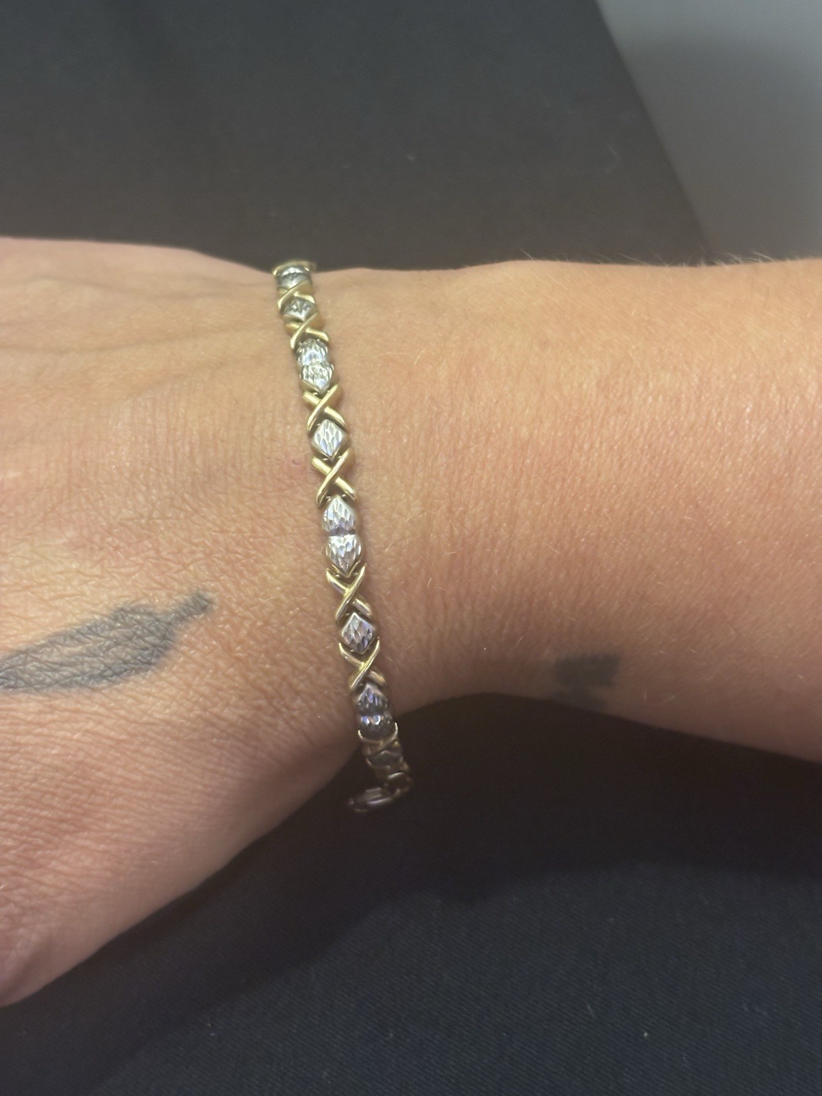 10K Two-Tone Gold Bracelet Diamond Cut X Link Made in Turkey 7” Lobster
