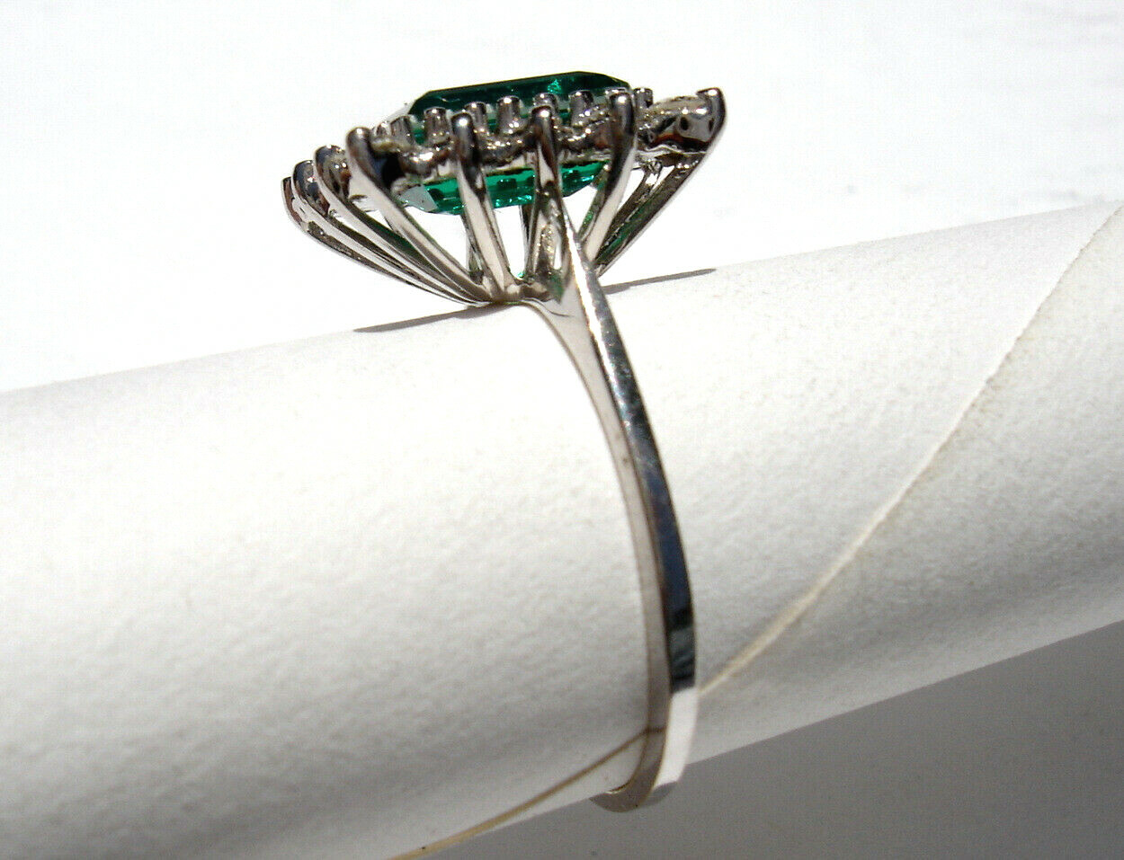 (1.51 Carat) EMERALD (.42 ctw) Diamond RING 14K white GOLD (Chatham lab created)