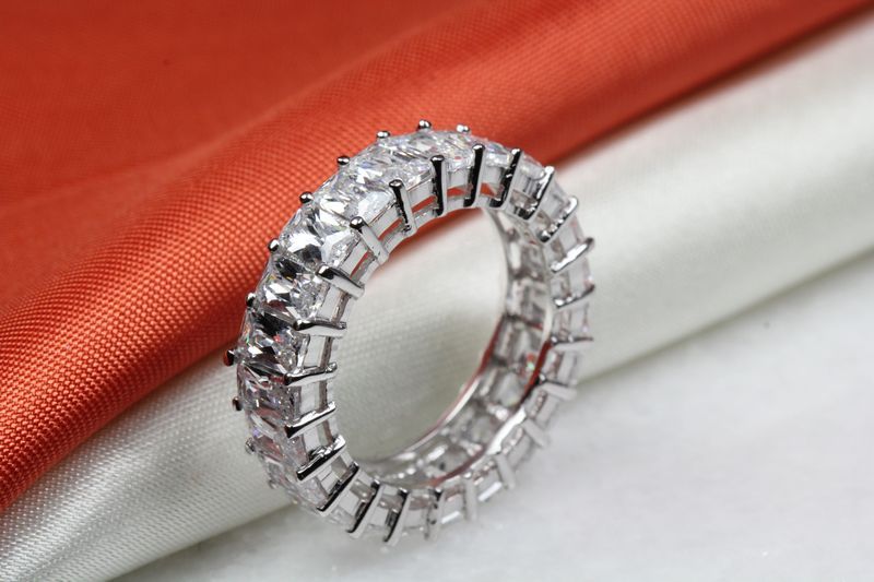 BAGUETTE CUT ETERNITY ENGAGEMENT RING WEDDING RING ANNIVERSARY BAND~23STNS~ET12M
