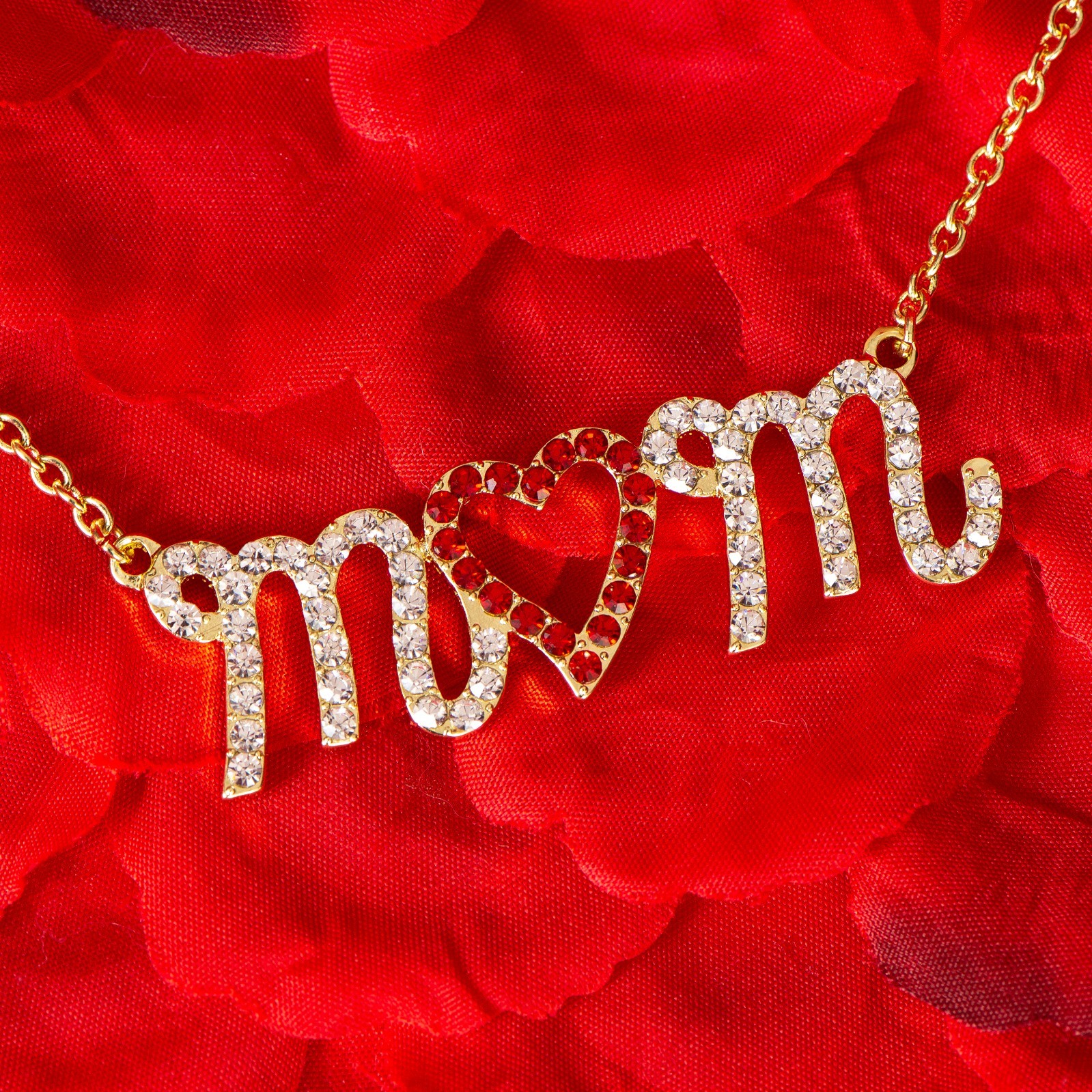 Mom Heart Pendant Necklace in Gift Box – Silver Mom Jewelry Christmas Gift