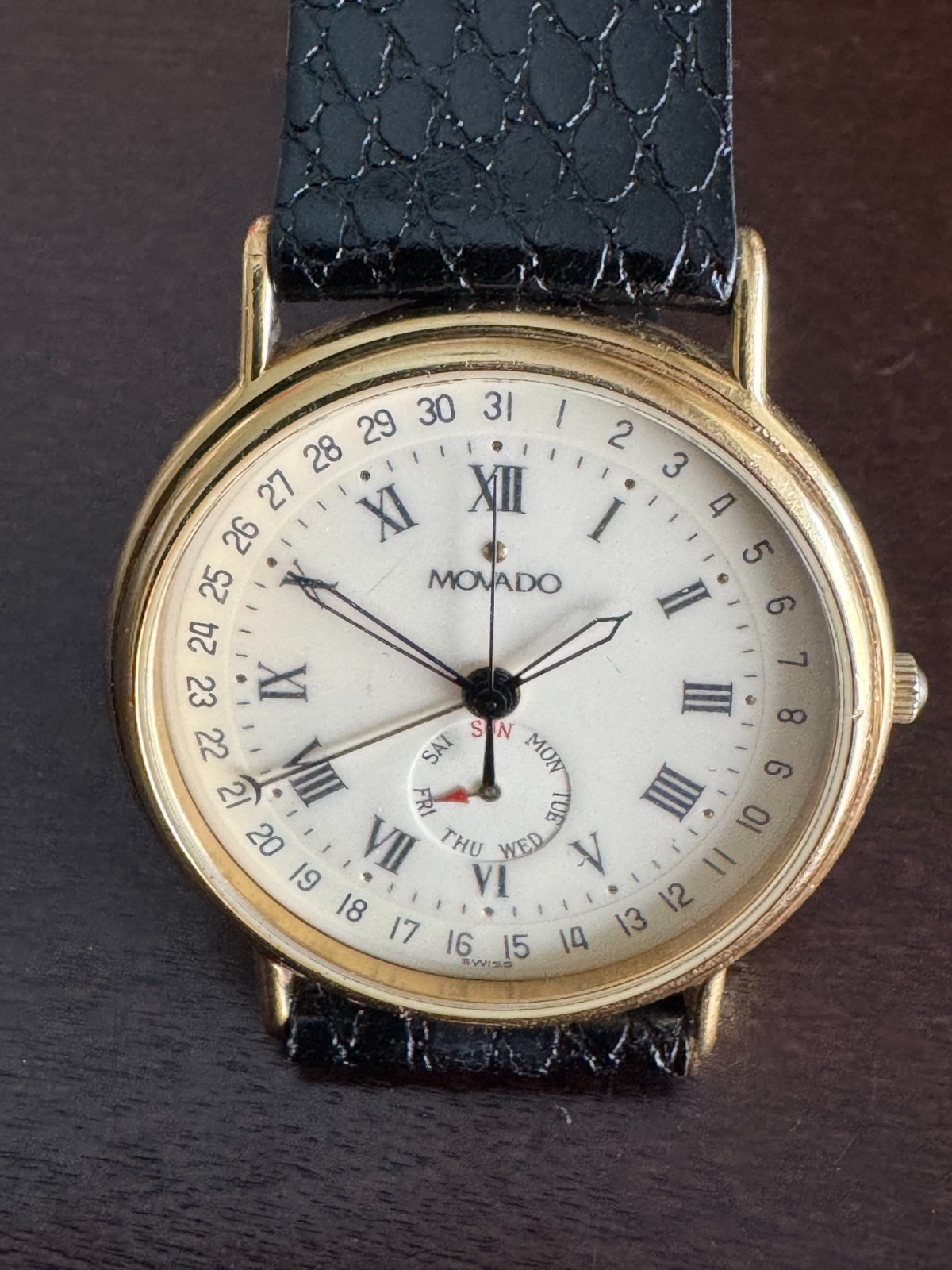 UNISEX MOVADO CALENDAR WRISTWATCH REF# 87-06-885 NOT RUNNING ETA 255.495