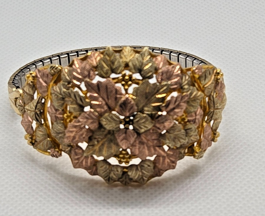 Landstrom’s Black Hills Gold 10K Bracelet