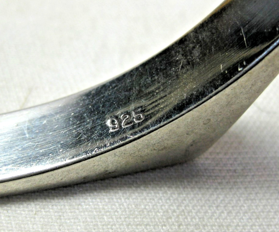 Sterling Silver 925 Bracelet Hollow Hexagon 15.8 Grams 2 5/8″ x 2 3/8″