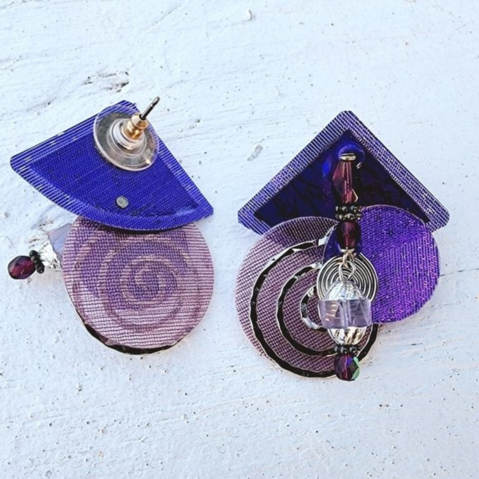 Shades of purple Memphis geometric triangle mesh circles Egyptian revival earrin