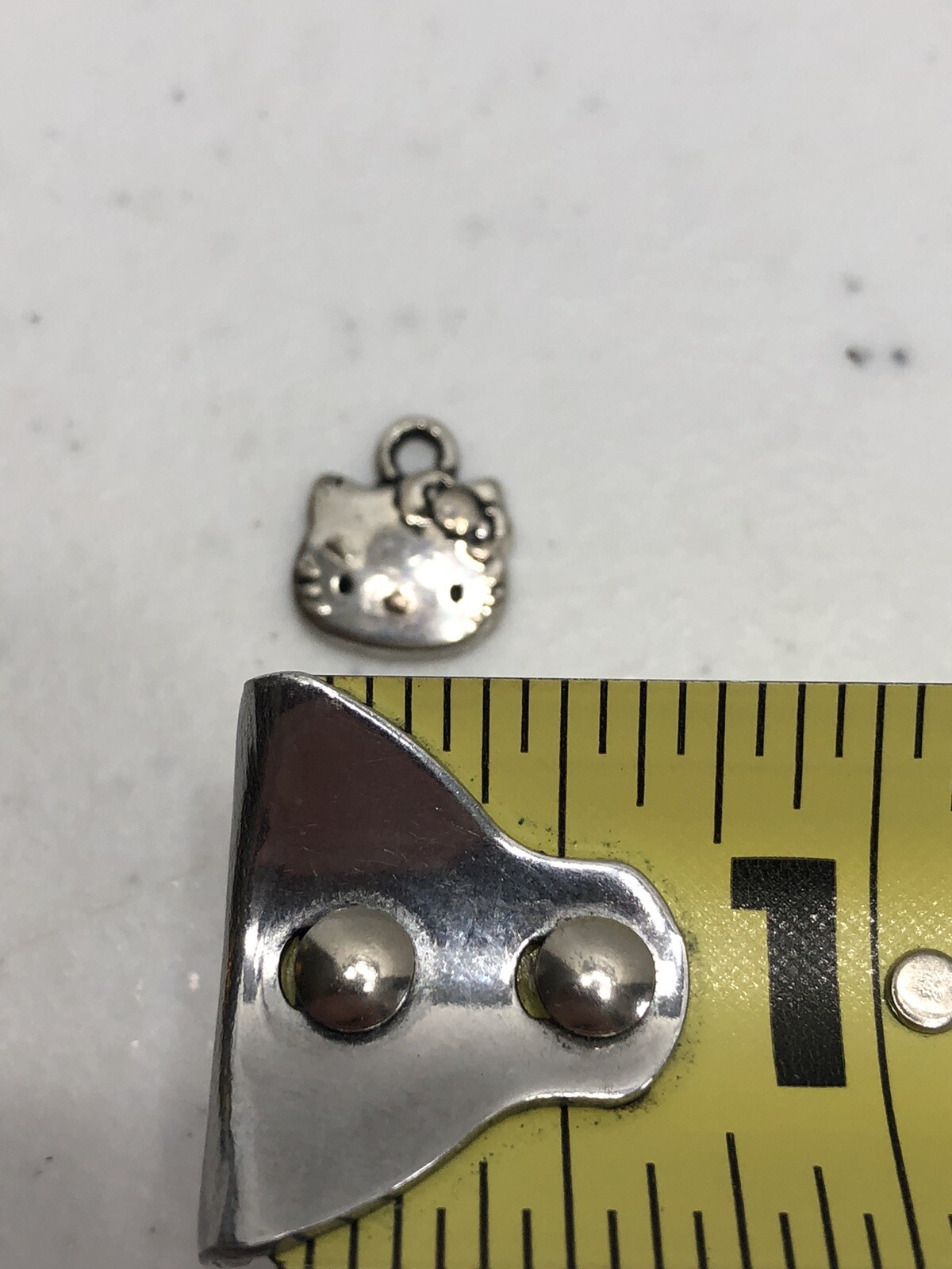 Hello Kitty 2007 Charm Sanrio 1976, 2007 Bracelet Necklace Jewelry Vintage Retro