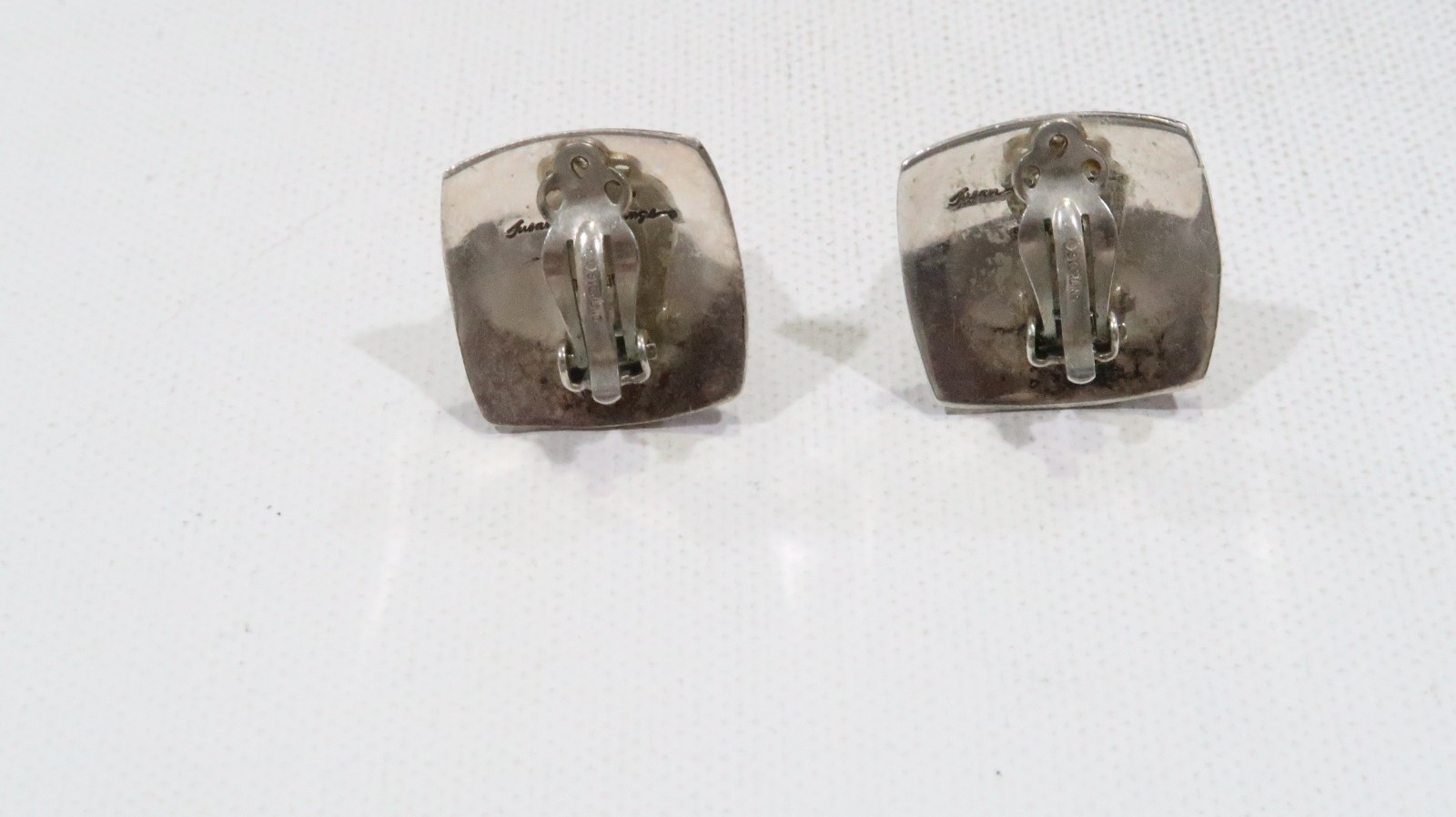 Rare Susan Cummings sterling lion endangered species Africa 925 clip on earrings