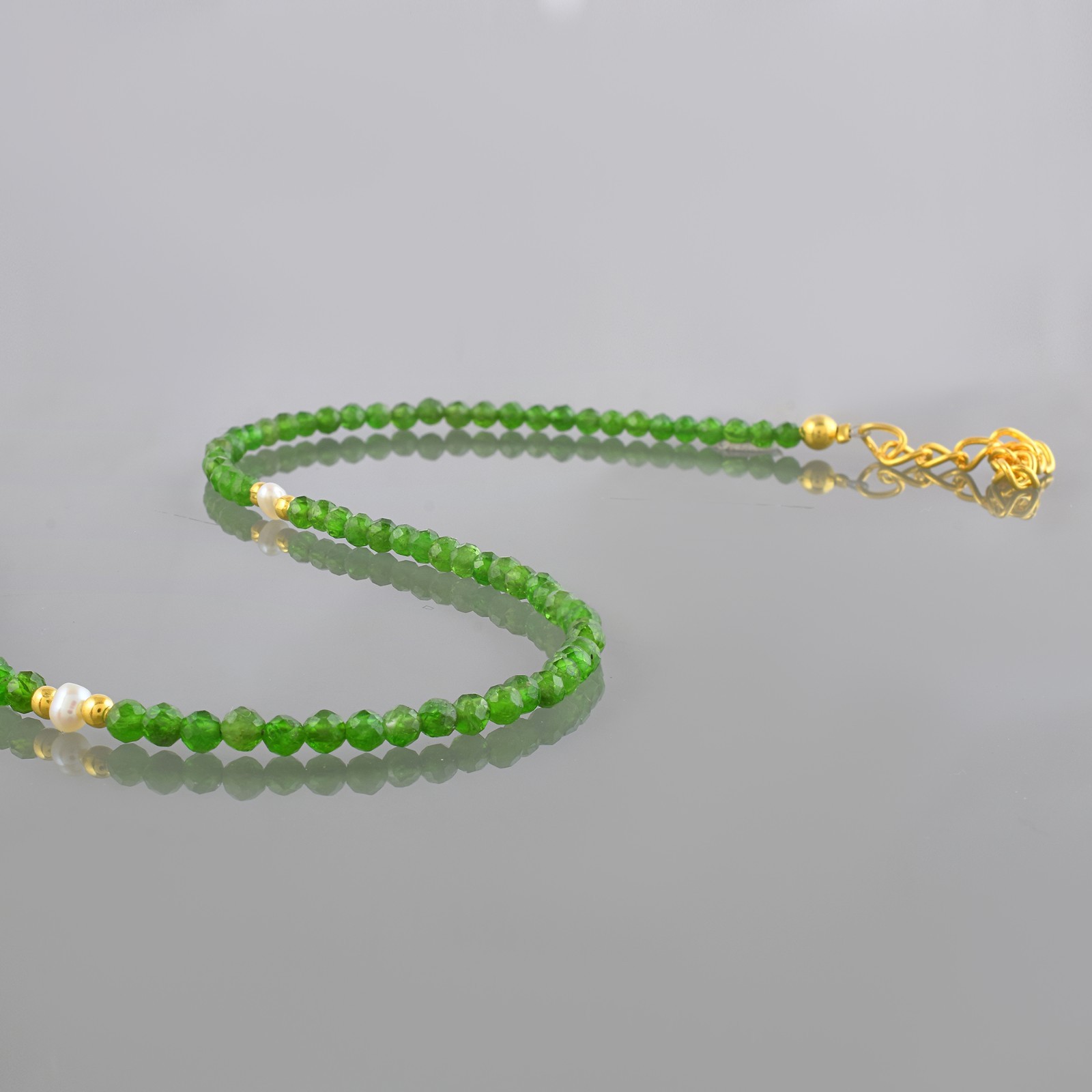 Handmade Natural Chrome Diopside 3mm Beaded Minimalist Necklace 925 Silver 18″