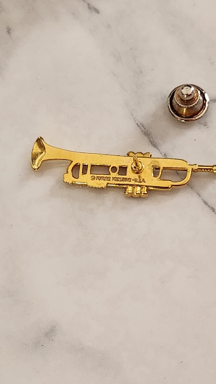 vtg Trumpet Tie Tac/ Pin SIGNED FUTURE PRIMITIVE USA PIN Goldtone