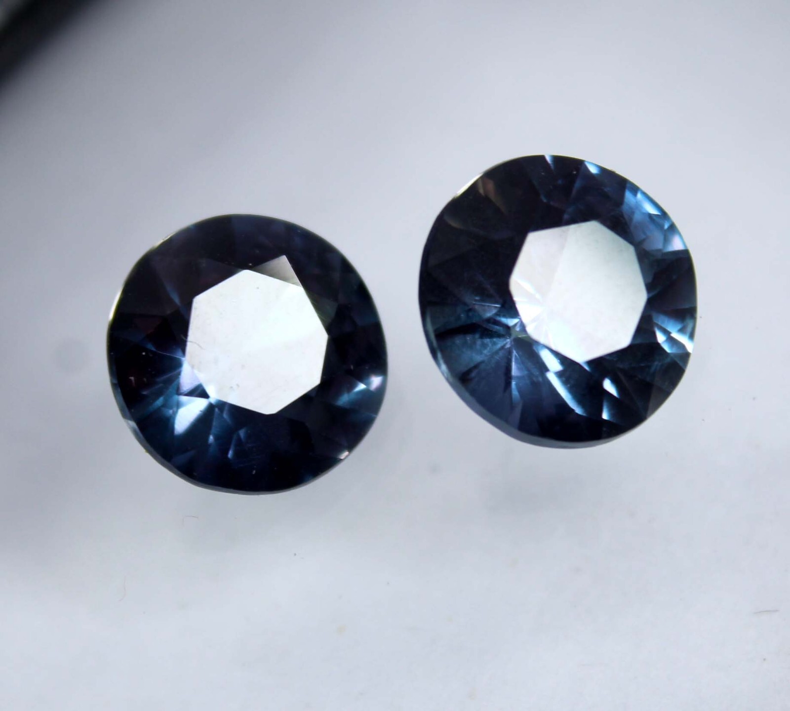 14 Ct Natural Alexandrite Round Color Change AA+CERTIFIED Gemstone Pair