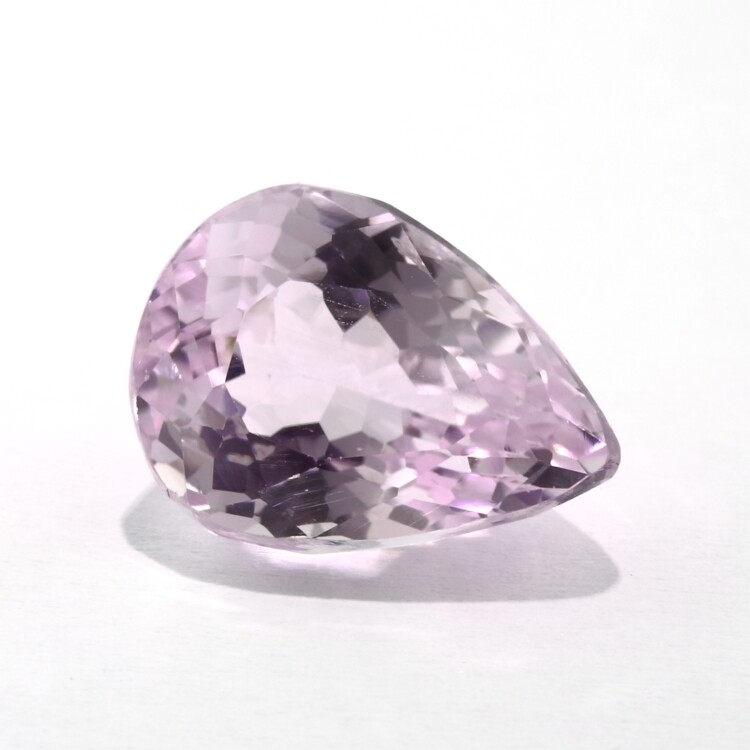 KUNZITE 15 x 11.3 MM PEAR CUT ALL NATURAL F-5204